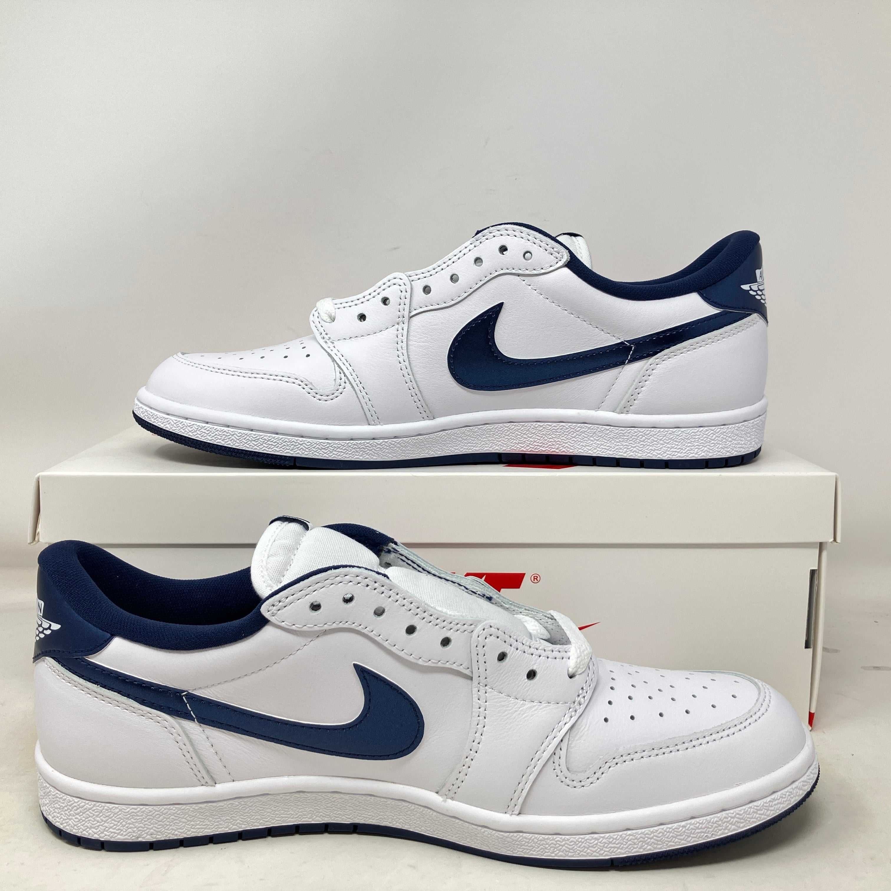 Jordan 1 Retro Low '85 Metallic Blue