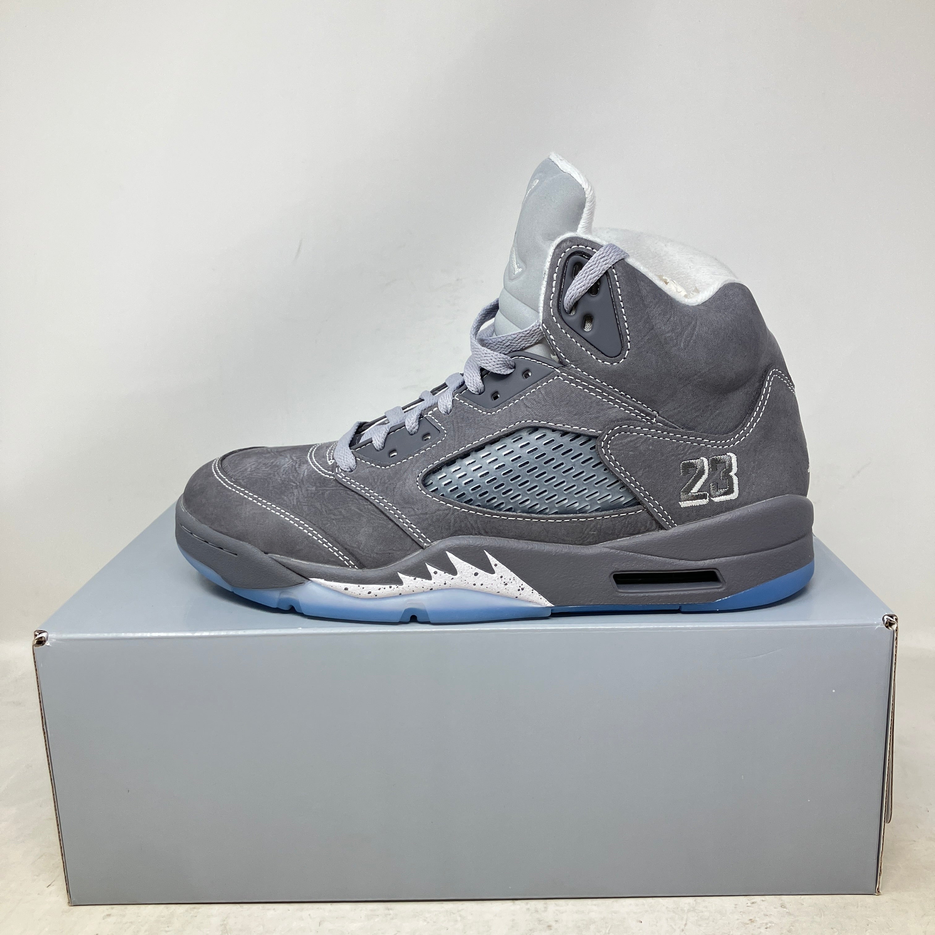 Jordan 5 Retro Wolf Grey (2026)