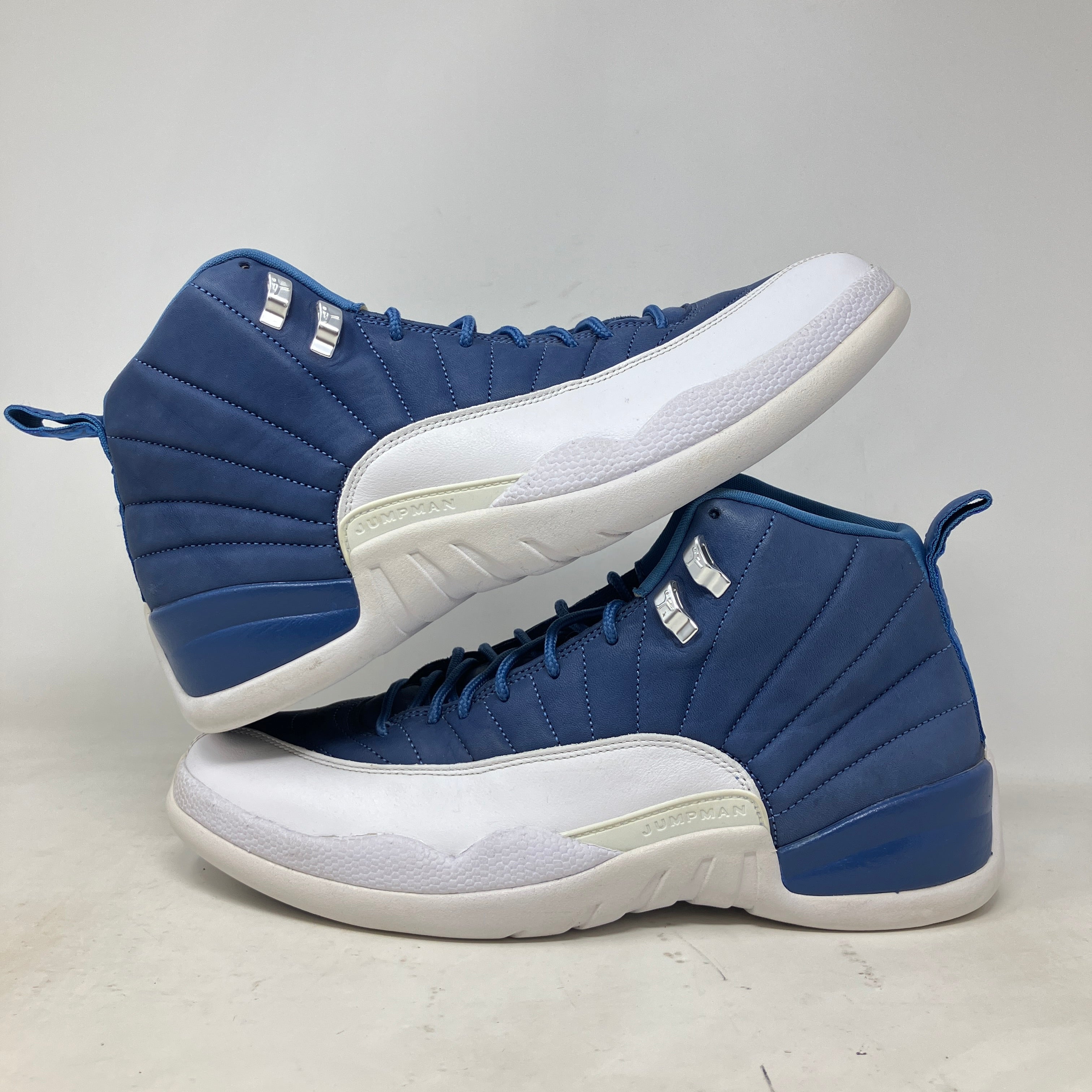 Jordan 12 Retro Indigo