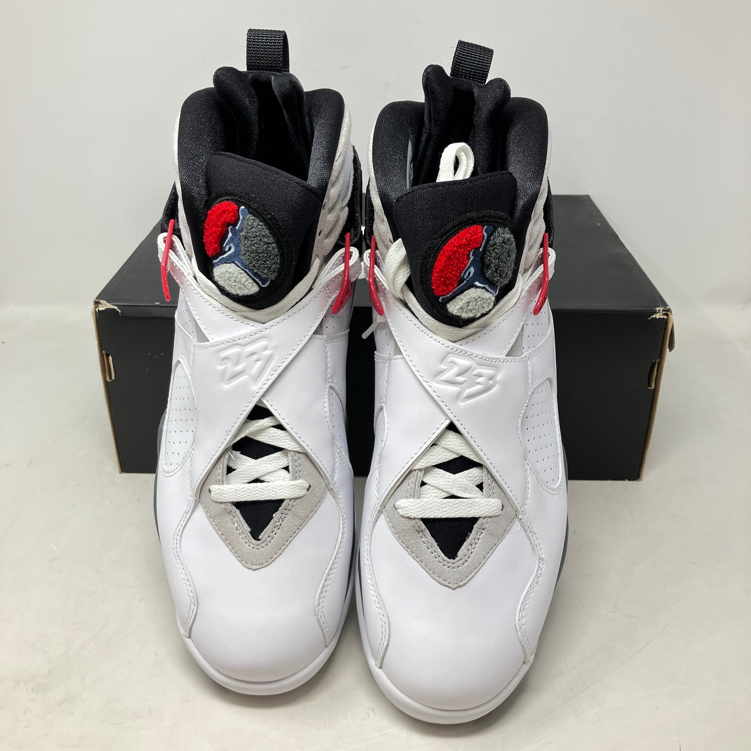 Jordan 8 Retro Bugs Bunny (2013)