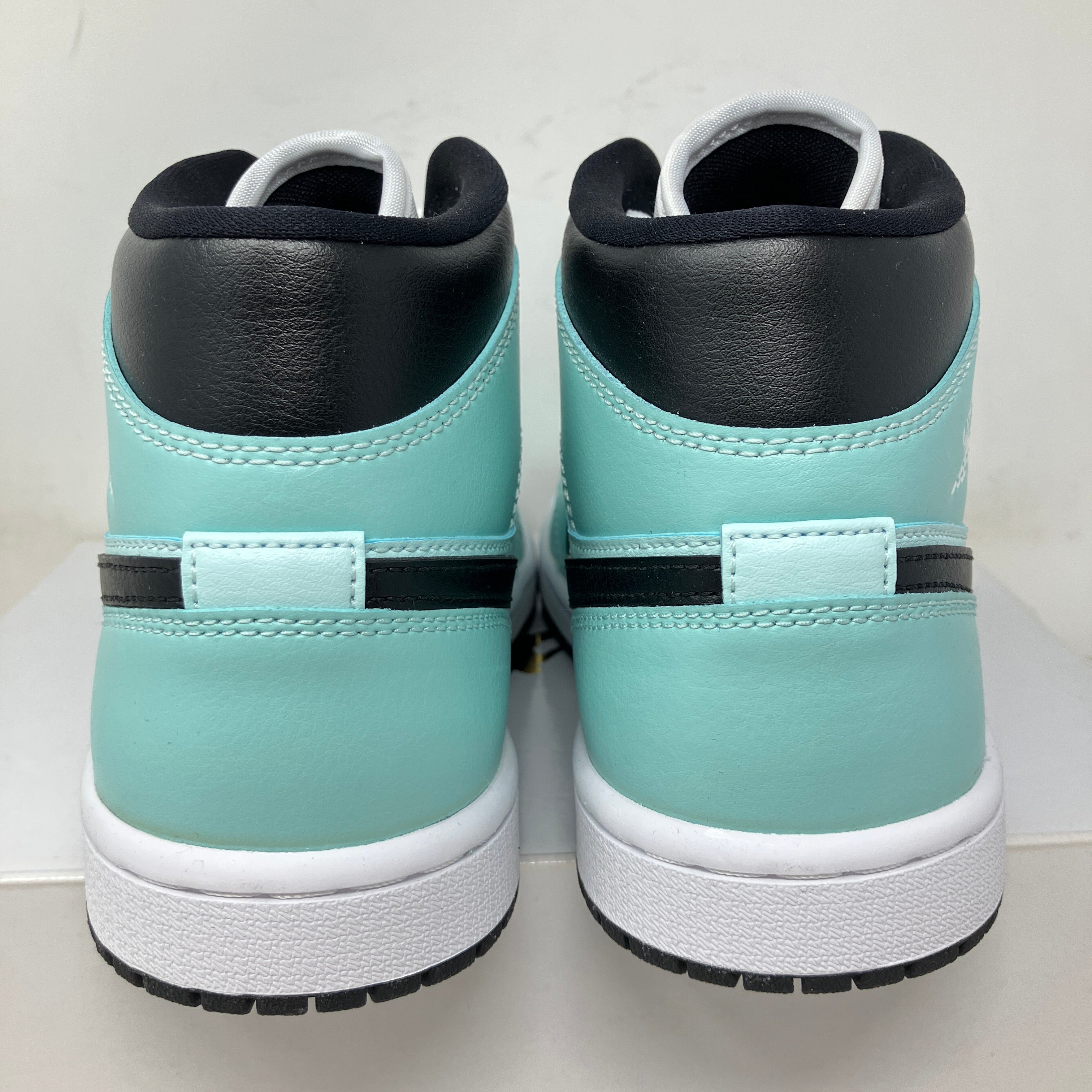 Jordan 1 Mid Aqua Blue Tint (Women's)