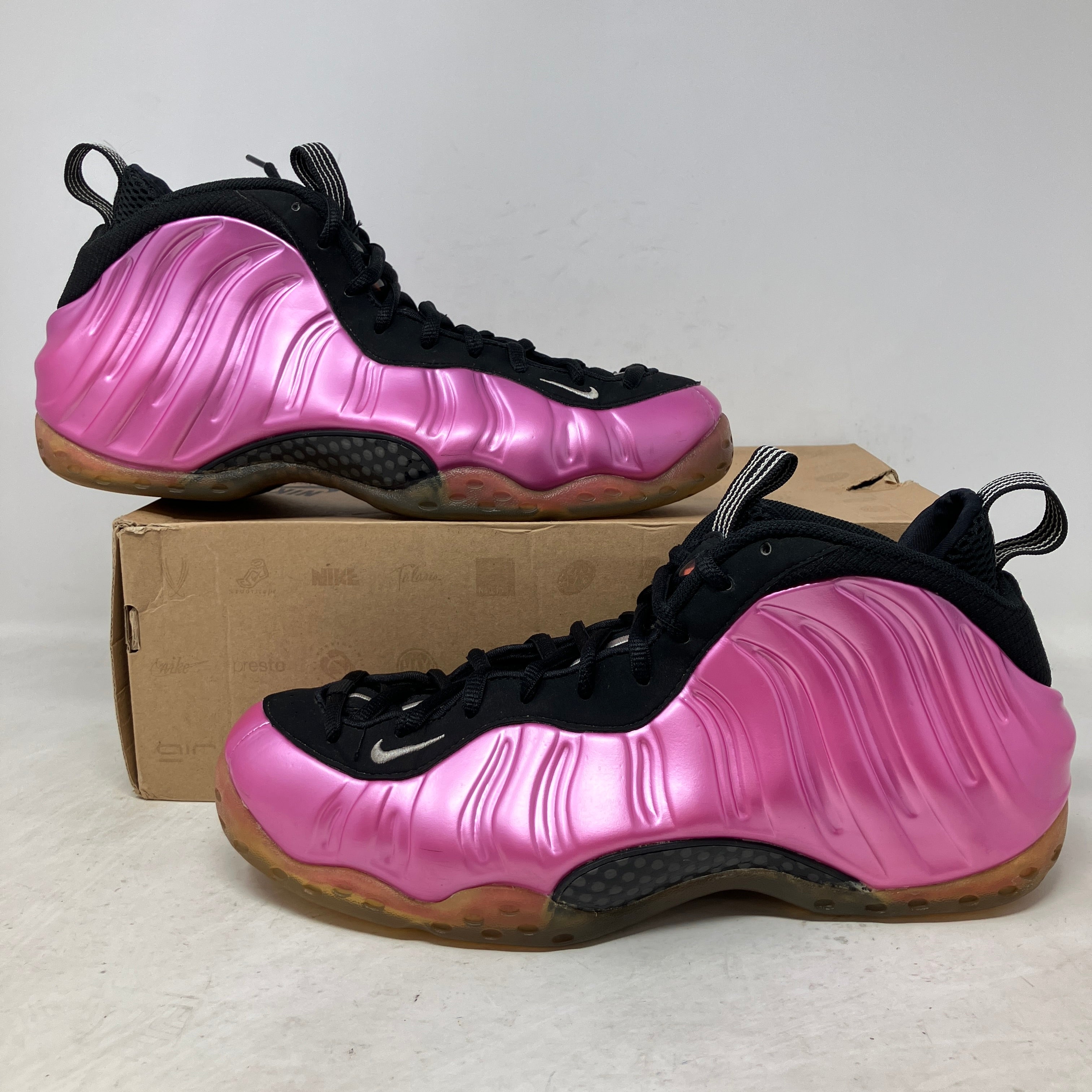 Nike Air Foamposite One Pearlized Pink