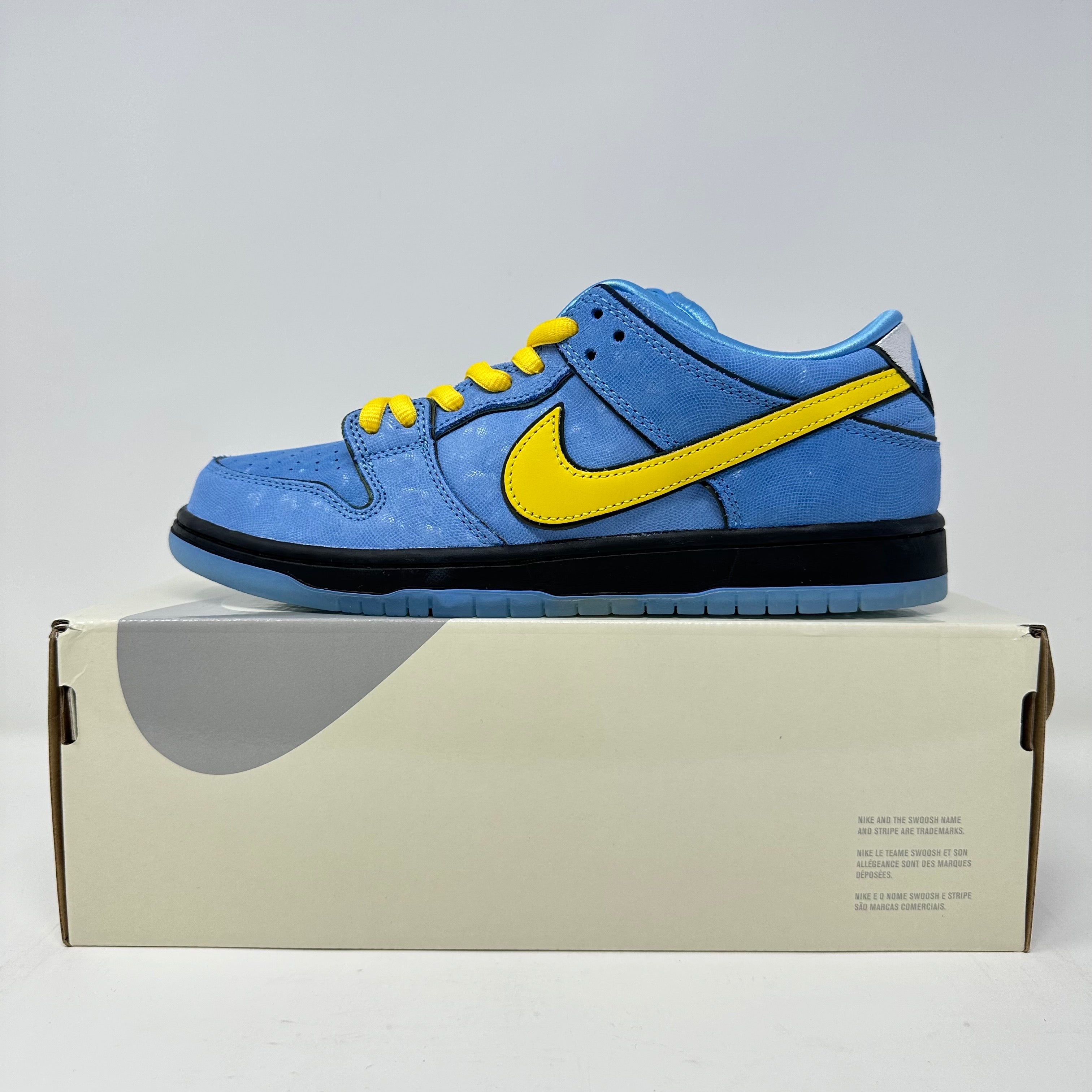 Nike SB Dunk Low The Powerpuff Girls Bubbles