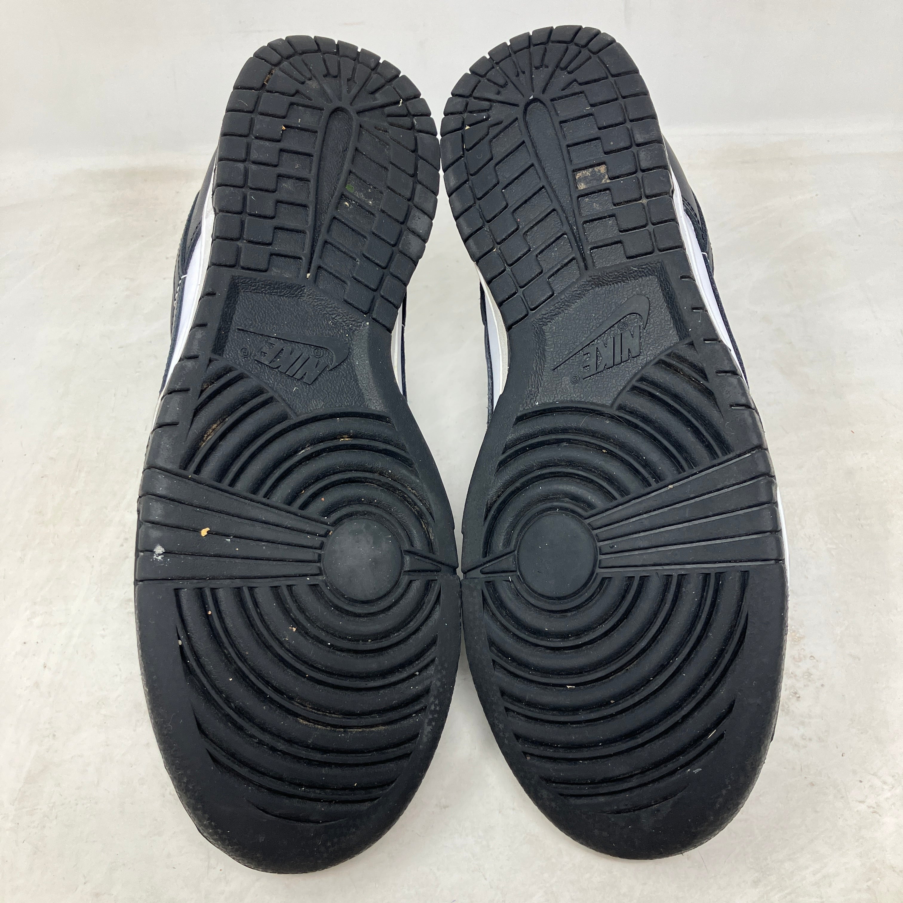 Nike Dunk Low Retro White Black Panda