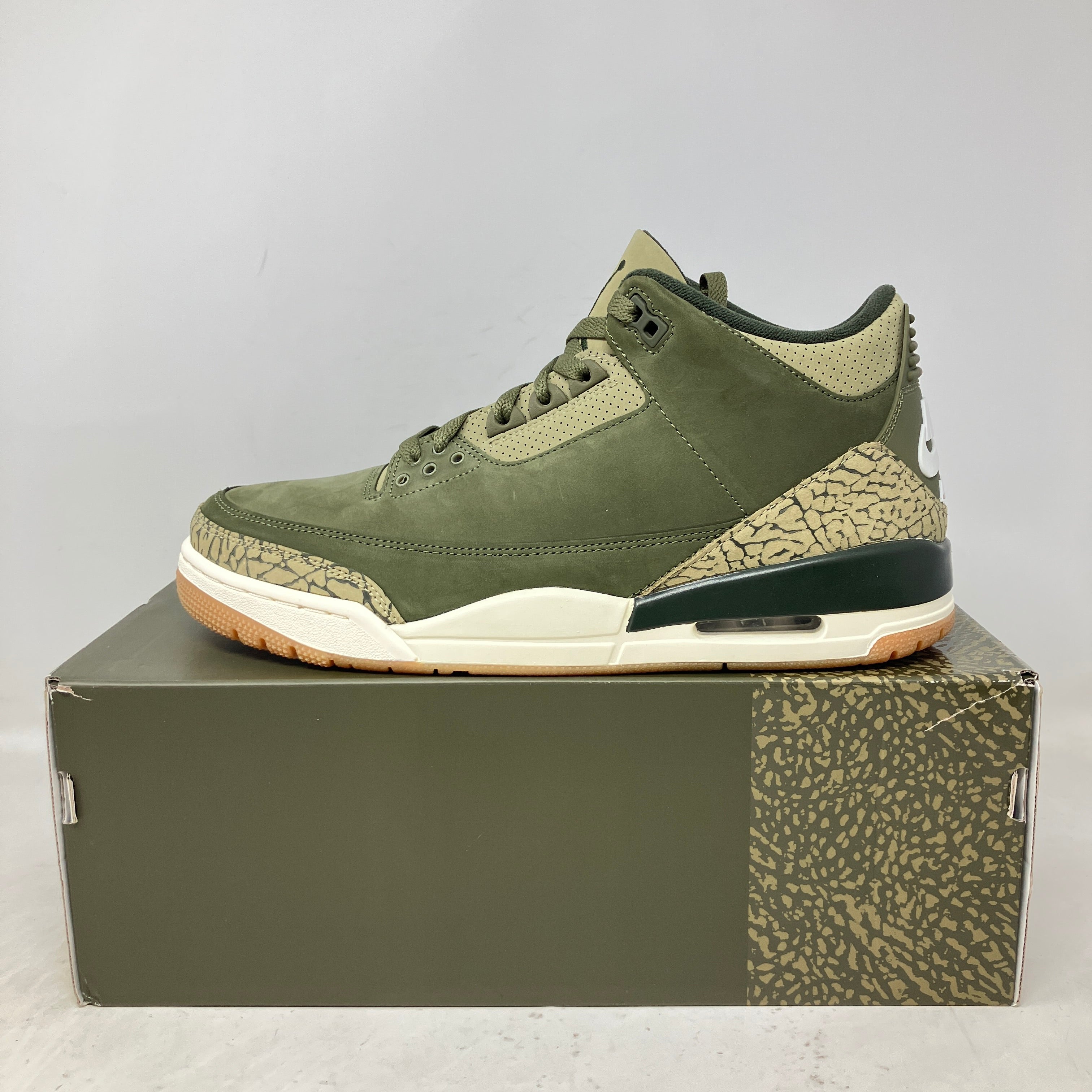 Jordan 3 Retro Family Affair