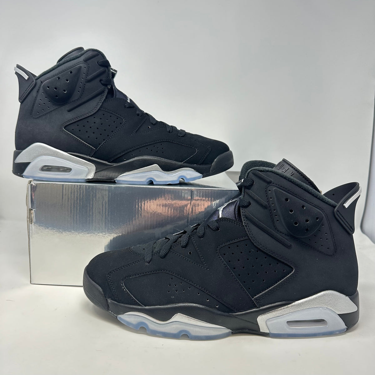 Jordan 6 Retro Chrome Metallic Silver