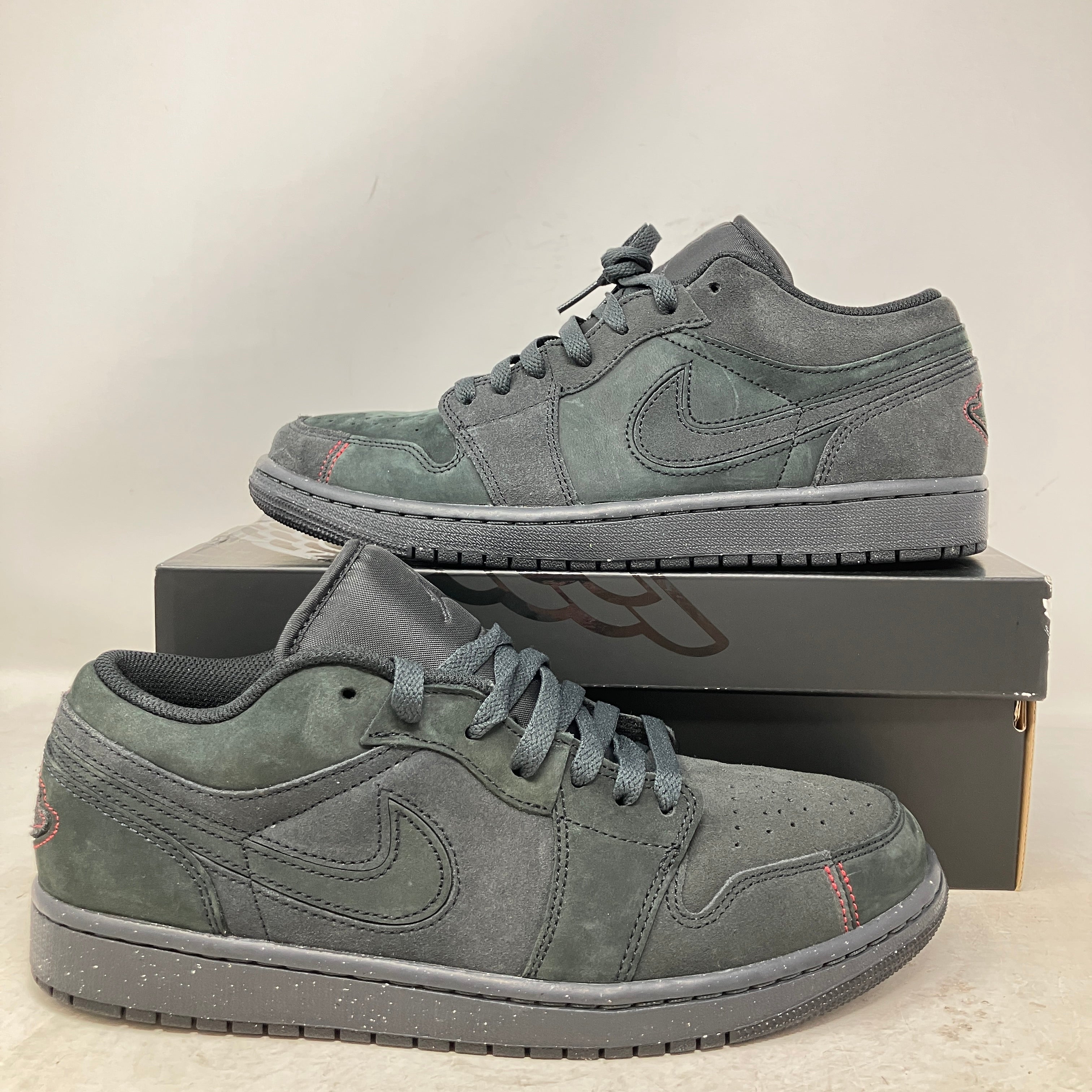 Jordan 1 Low SE Craft Dark Smoke Grey Varsity Red