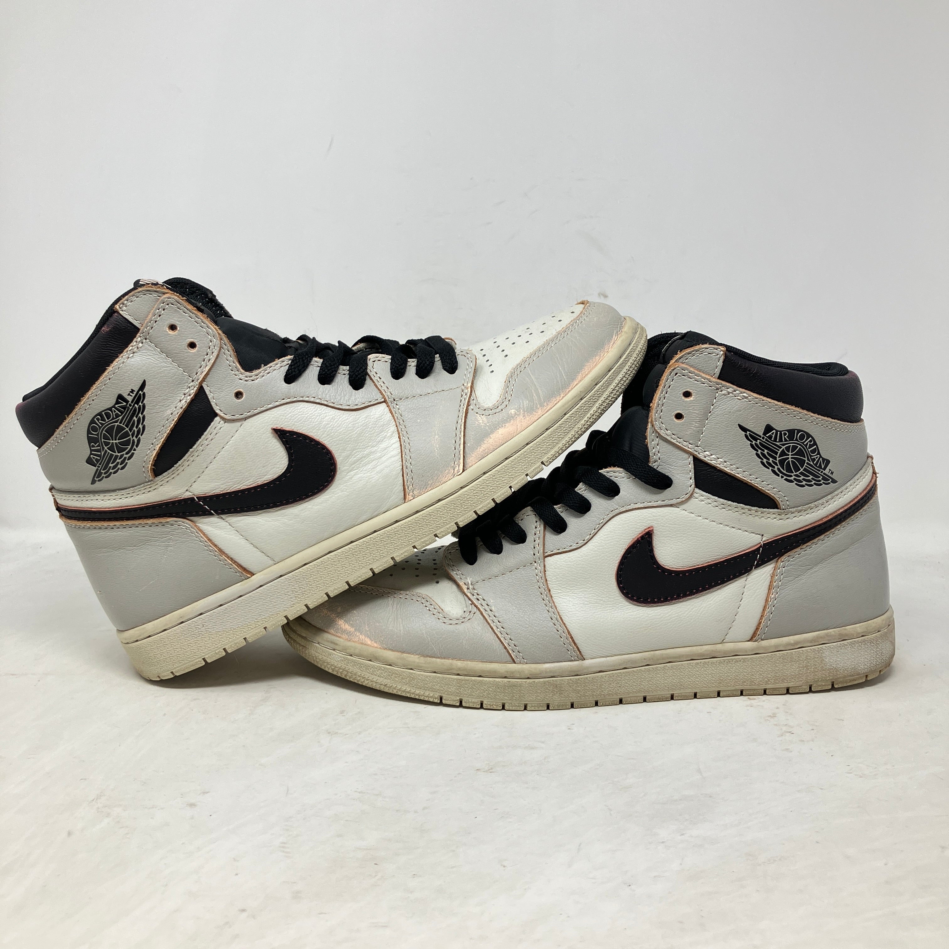Jordan 1 Retro High OG Defiant SB NYC to Paris