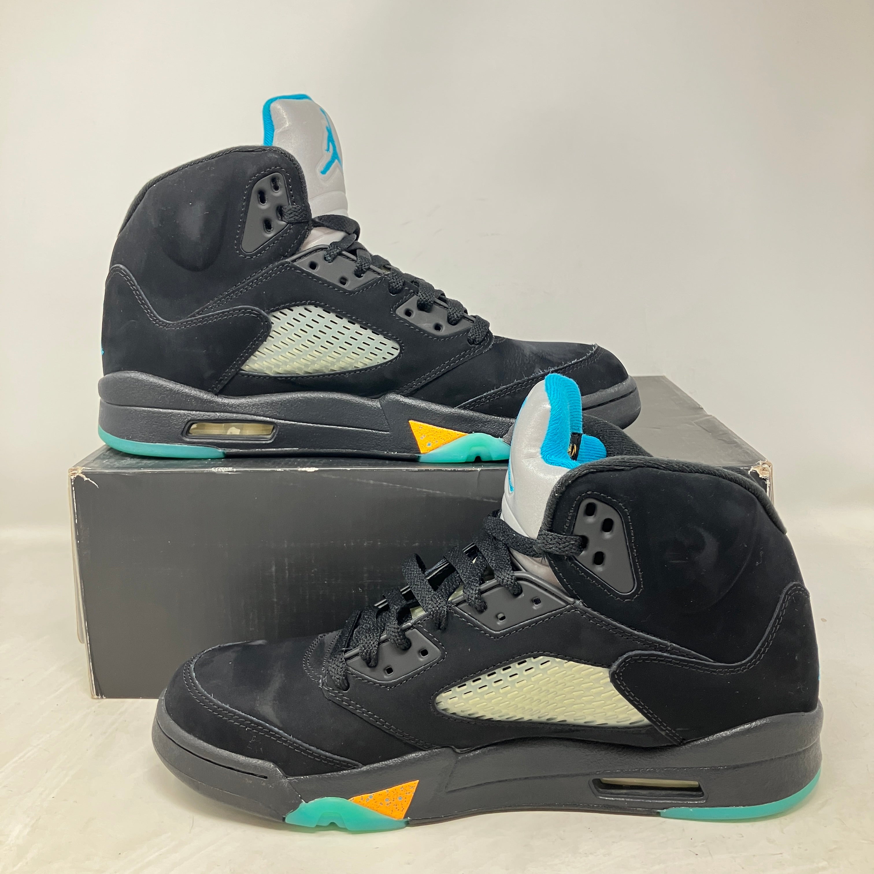 Jordan 5 Retro Aqua