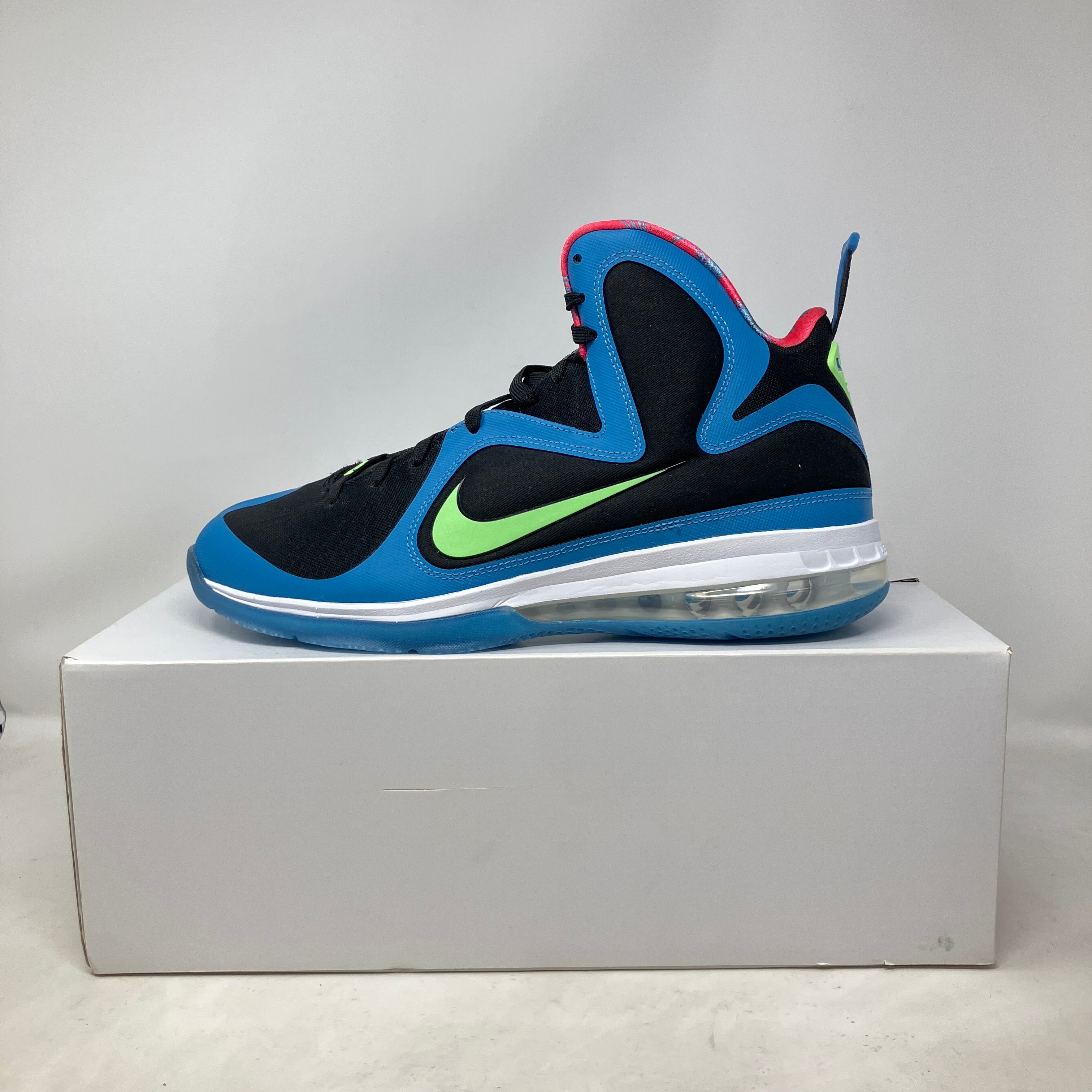 Nike LeBron 9 South Coast