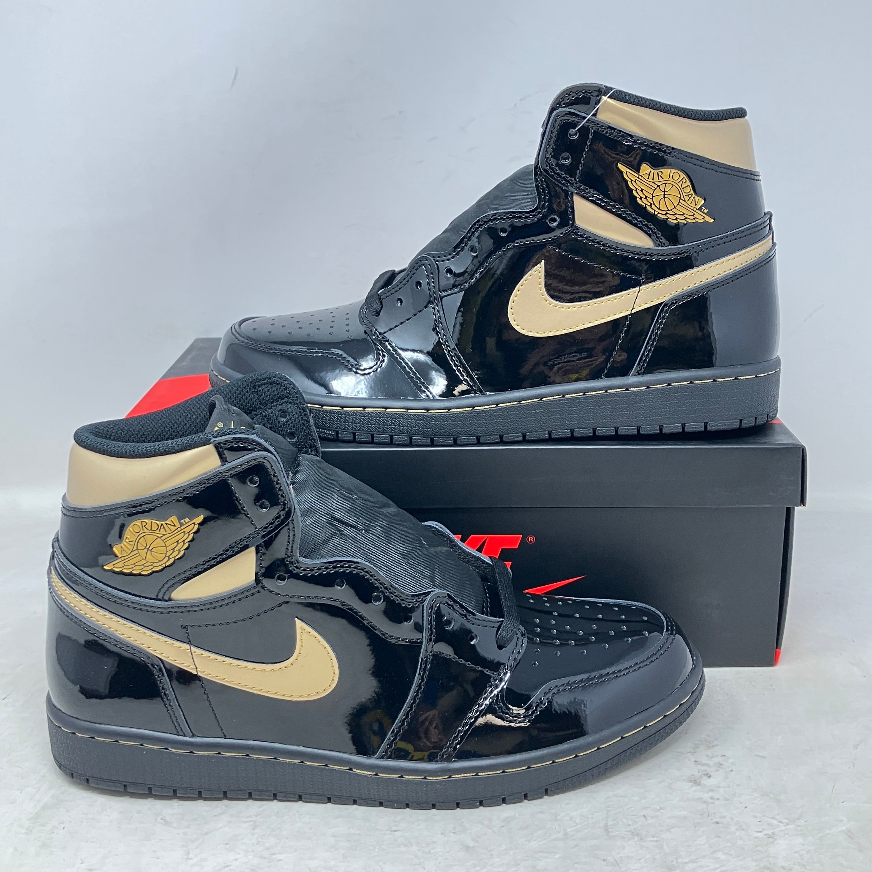 Jordan 1 Retro High Black Metallic Gold (2020)