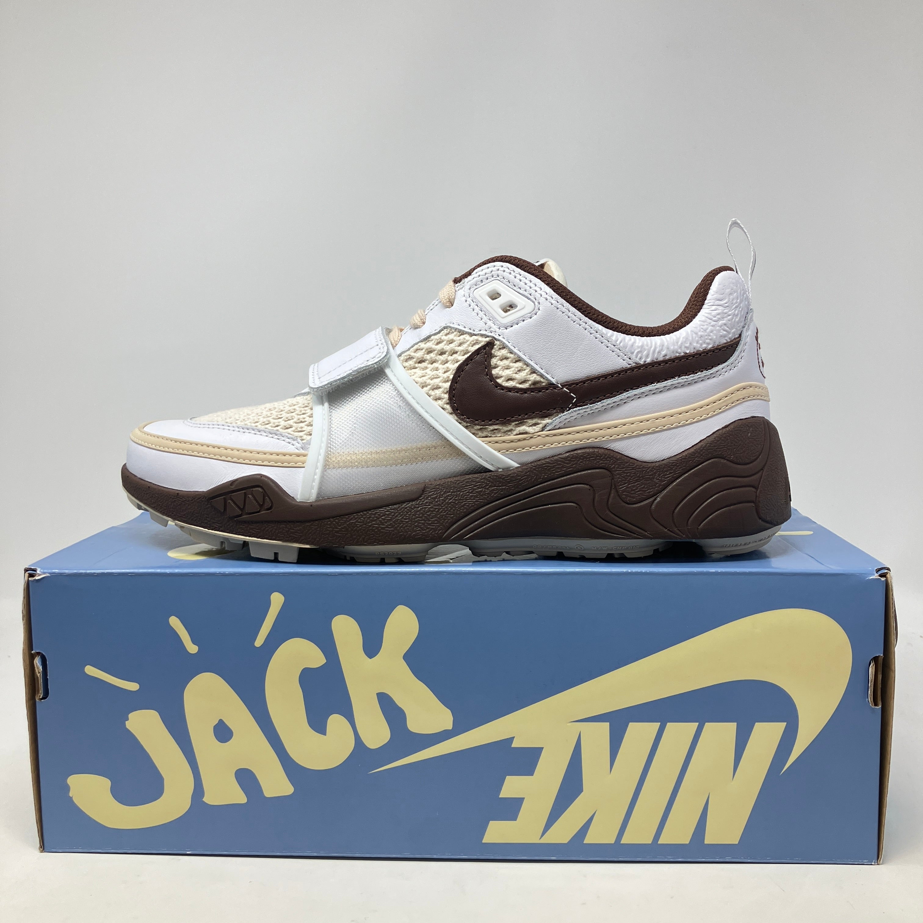 Nike Zoom Field Jaxx Travis Scott Light Chocolate