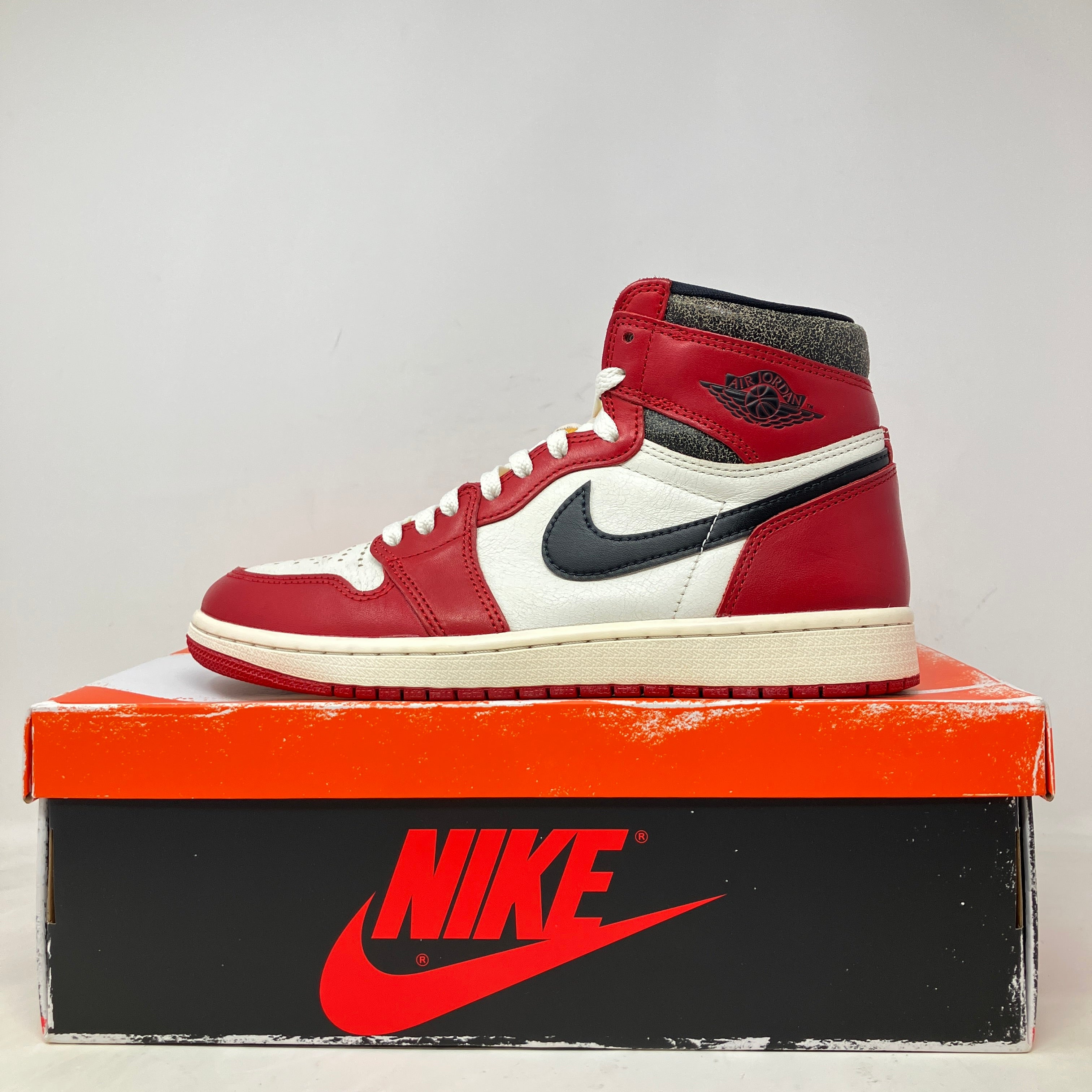 Jordan 1 Retro High OG Chicago Lost and Found