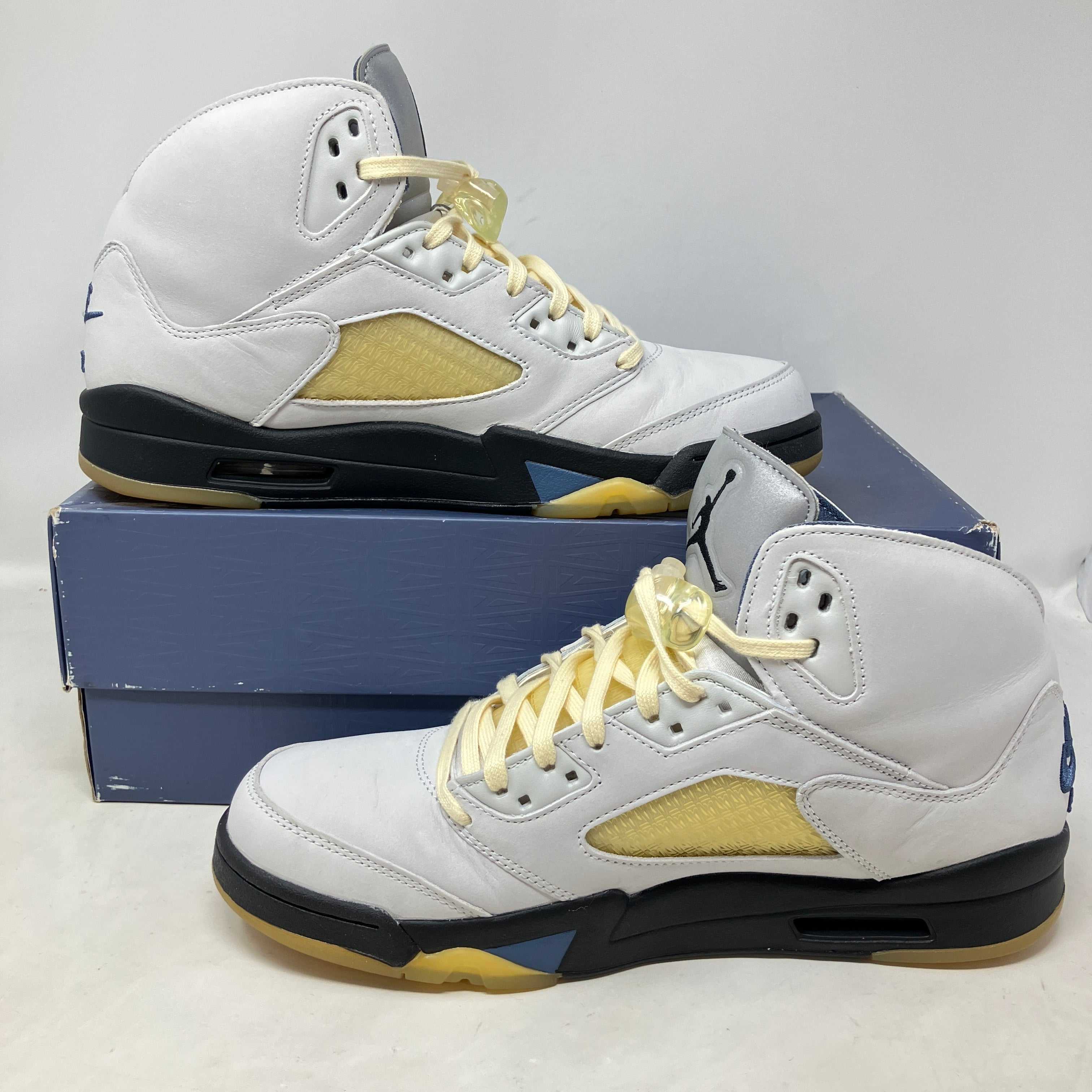 Jordan 5 Retro A Ma Maniére Dawn (Women's)
