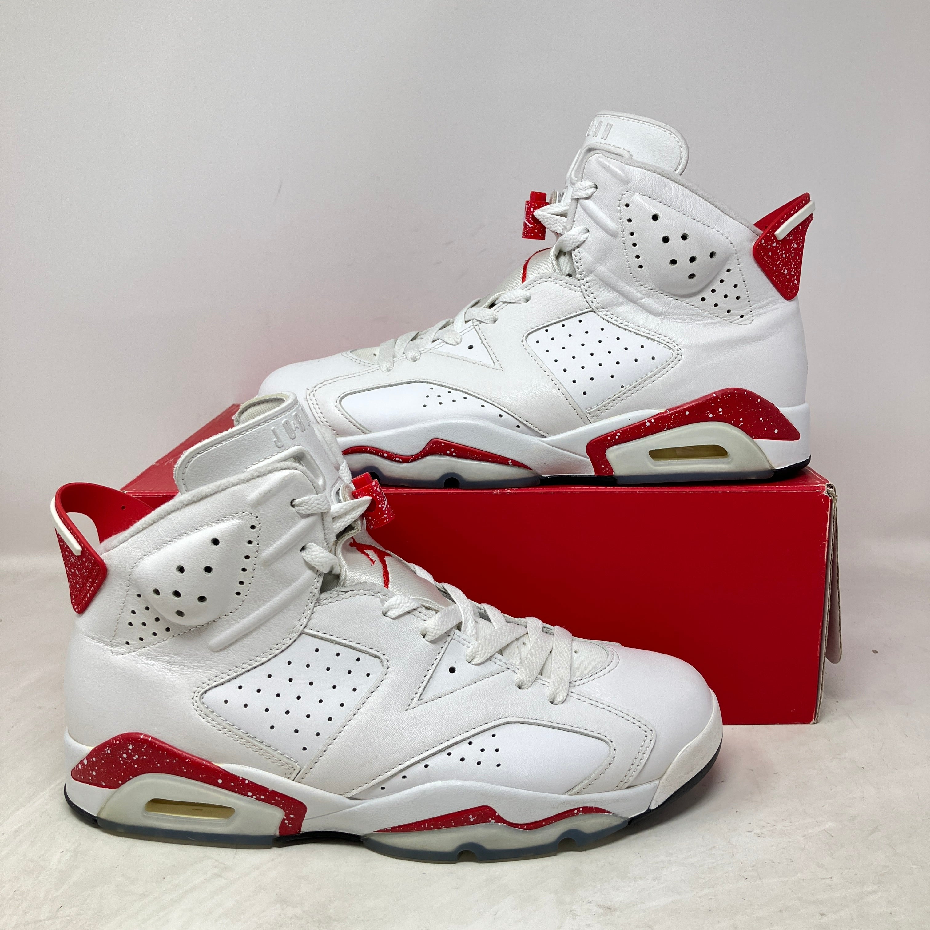 Jordan 6 Retro Red Oreo