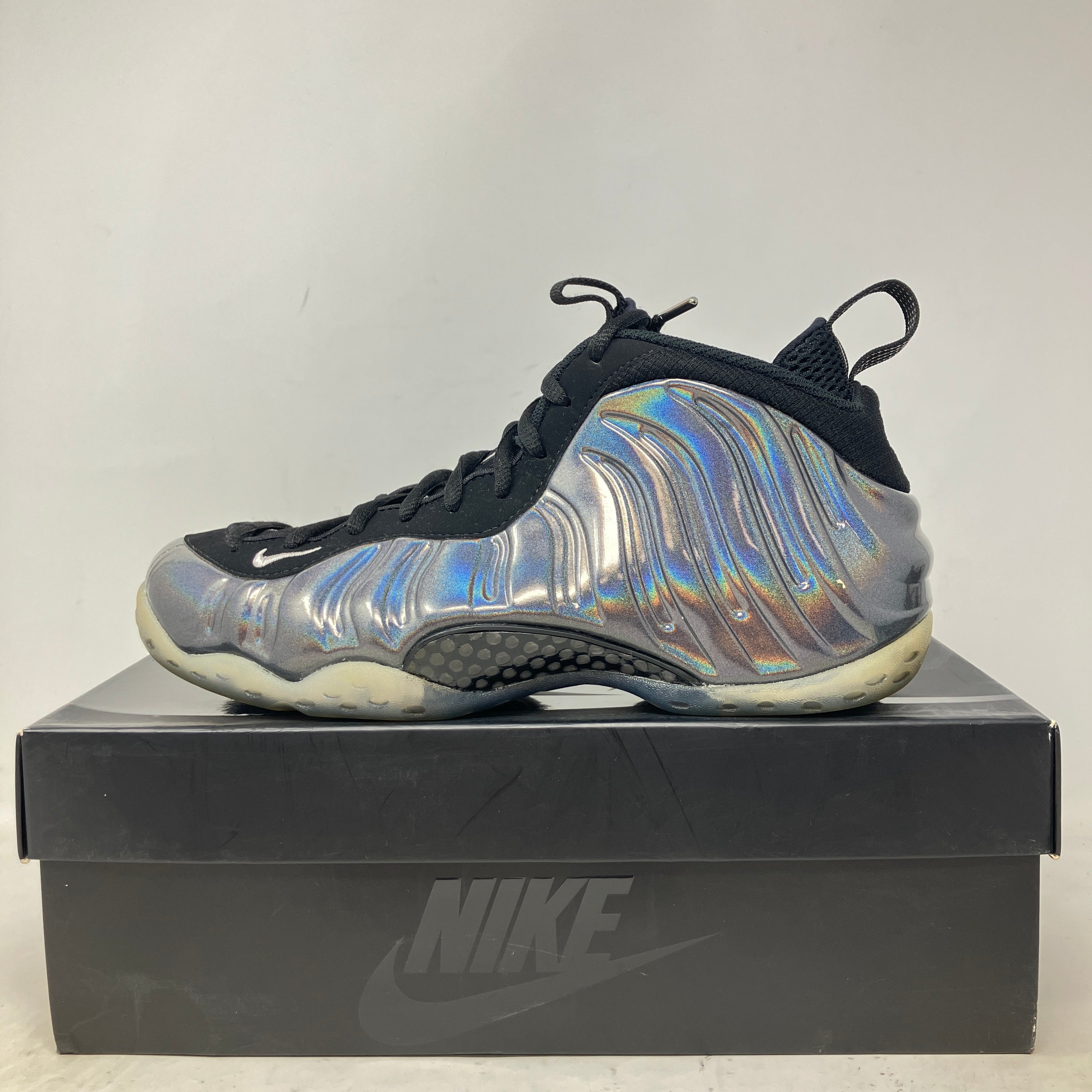 Nike Air Foamposite One Hologram
