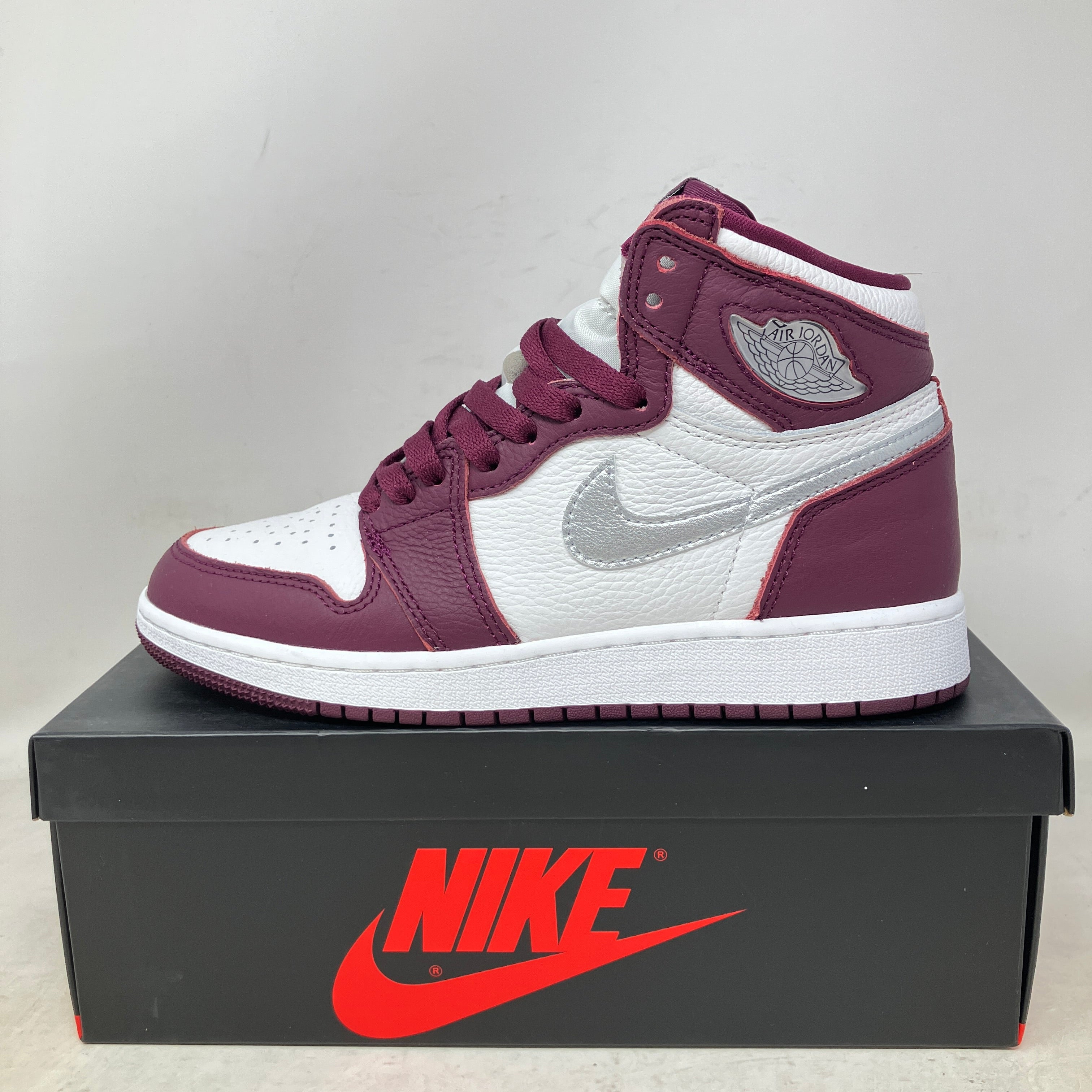 Jordan 1 Retro High OG Bordeaux (GS)