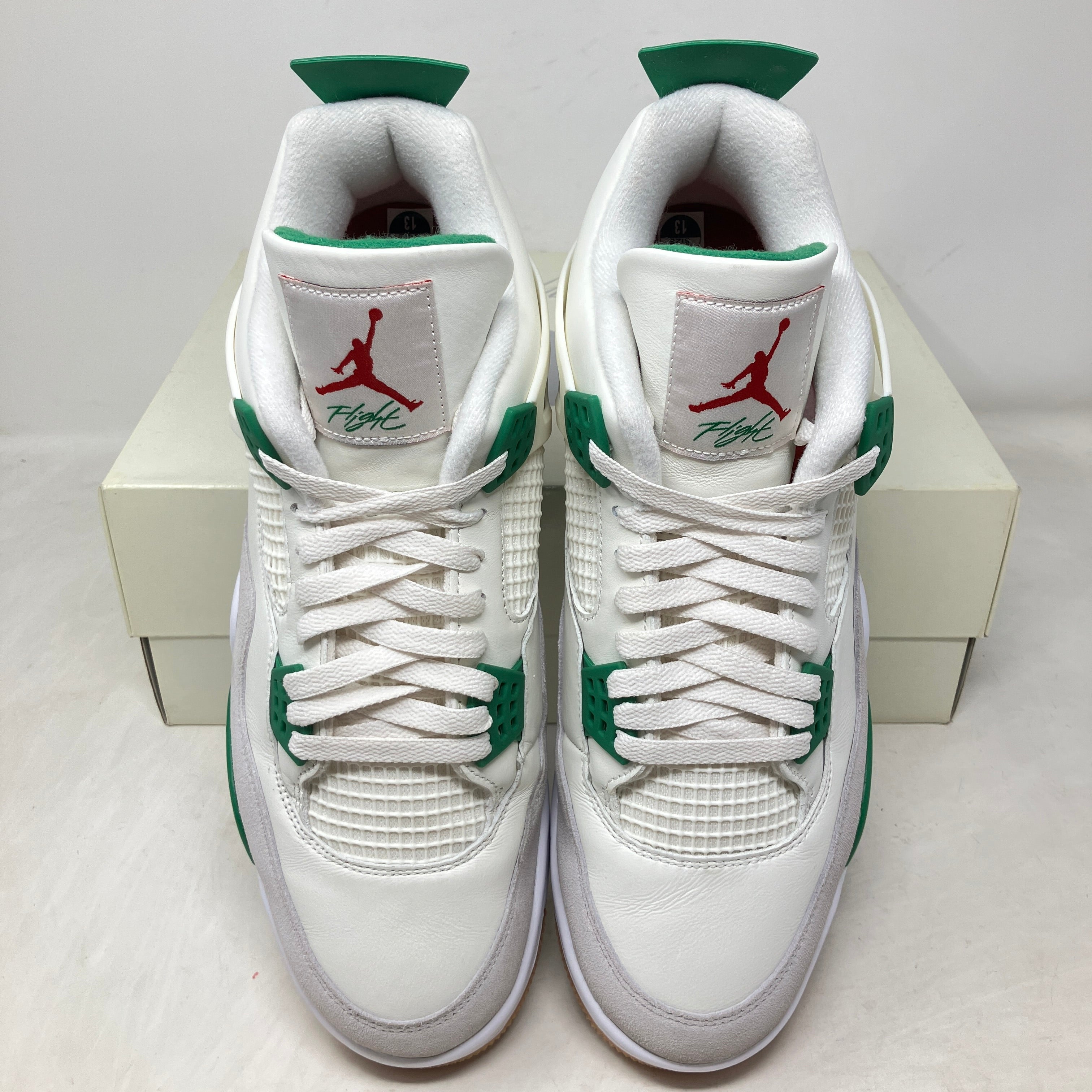 Jordan 4 Retro SB Pine Green