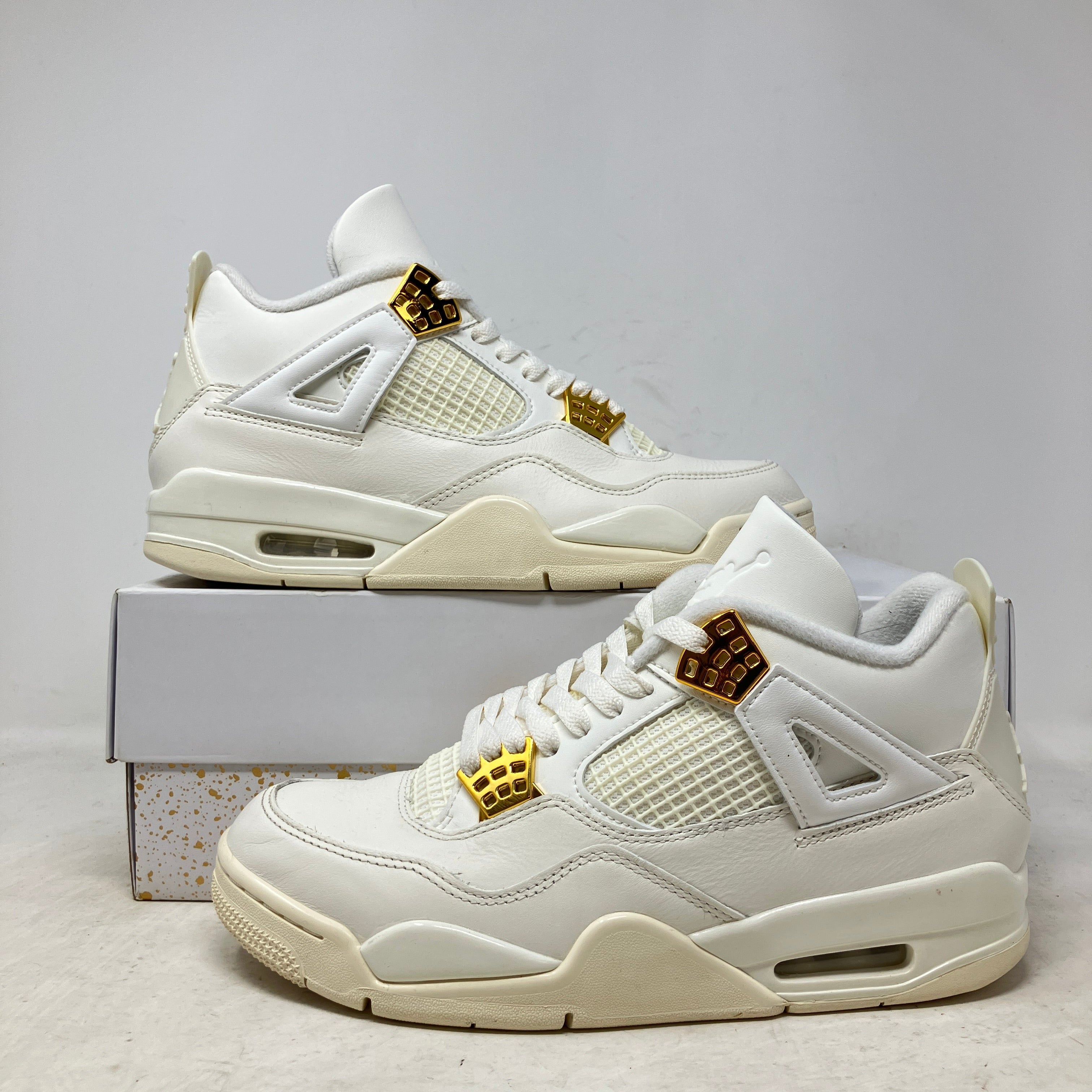 Jordan 4 Retro Metallic Gold (Women's)