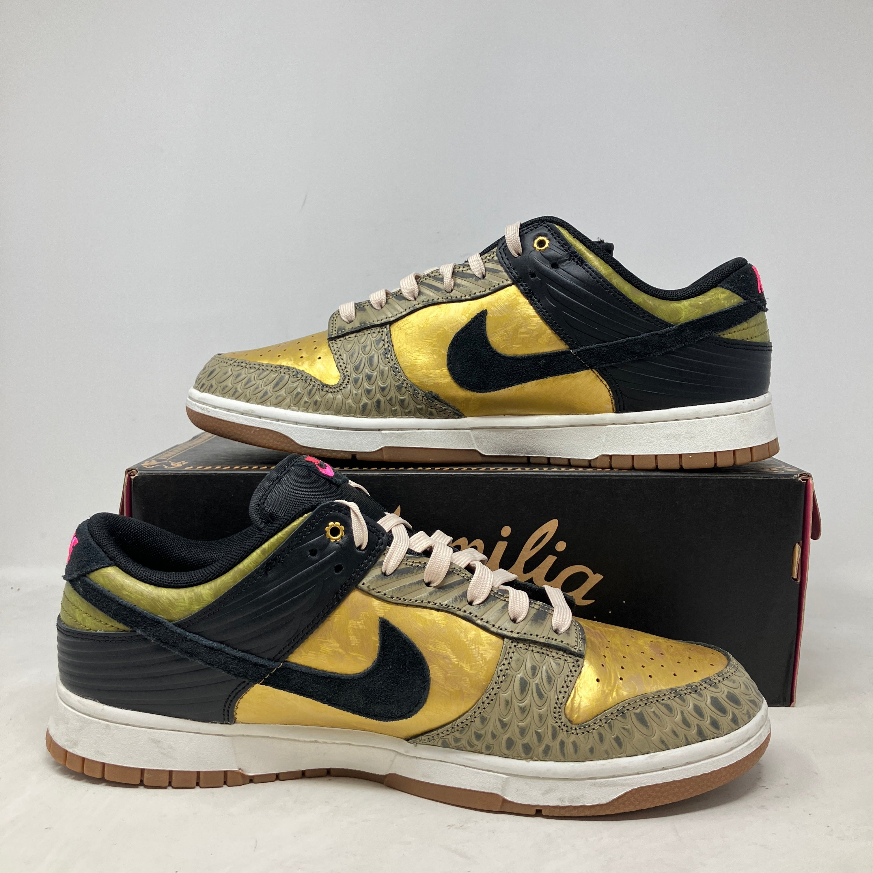 Nike Dunk Low Día De Muertos (Women's)