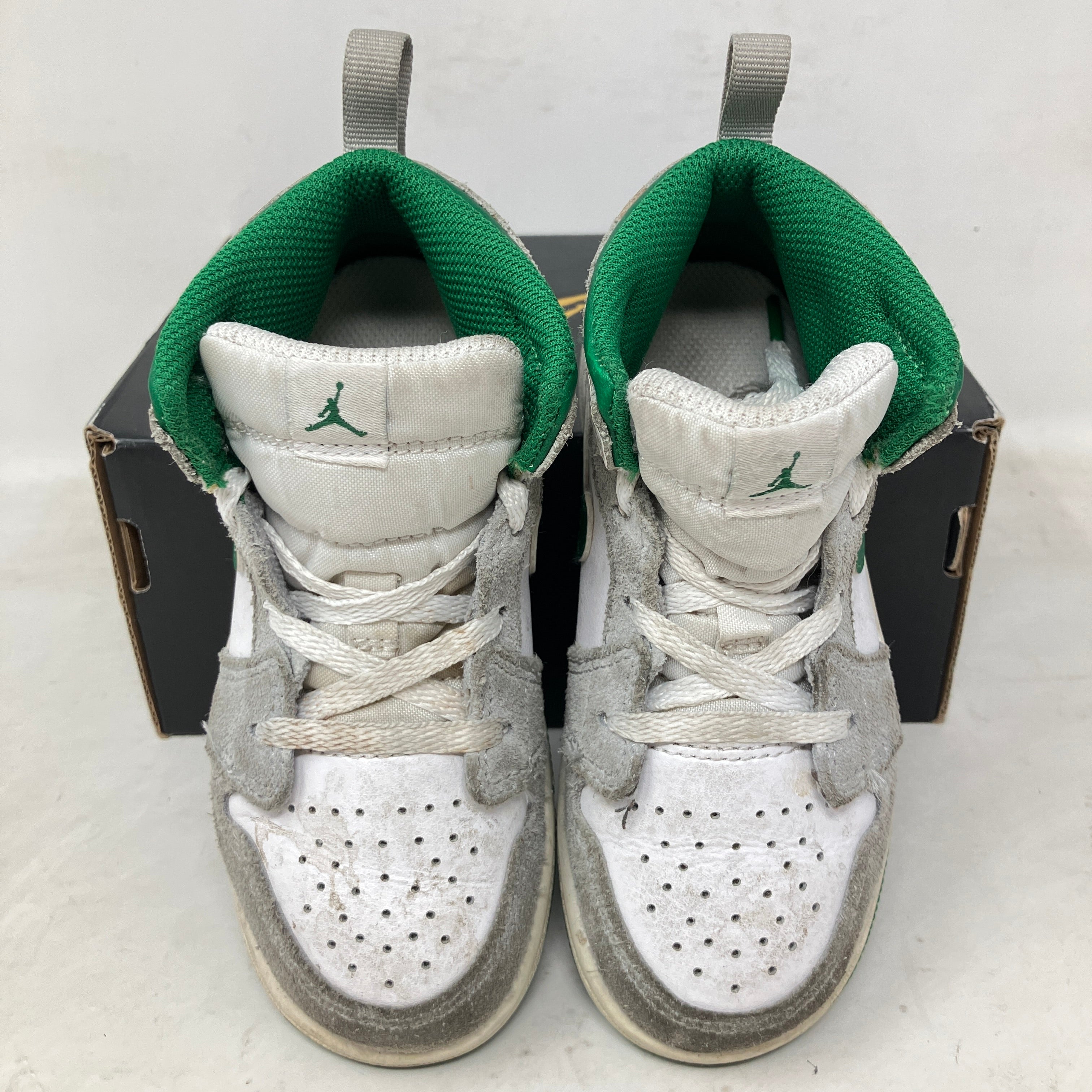 Jordan 1 Mid SE White Pine Green (TD)