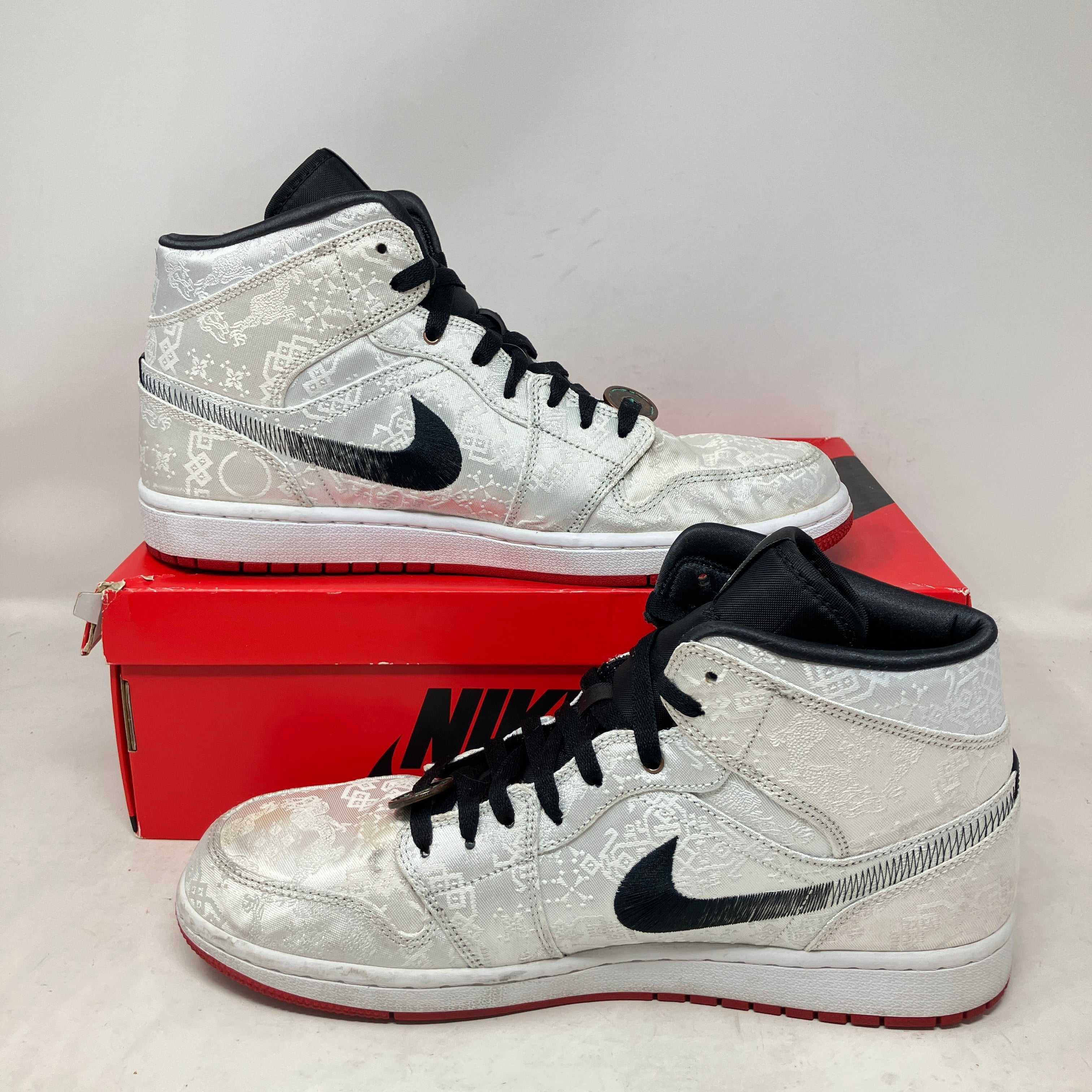 Jordan 1 Mid SE Fearless Edison Chen CLOT