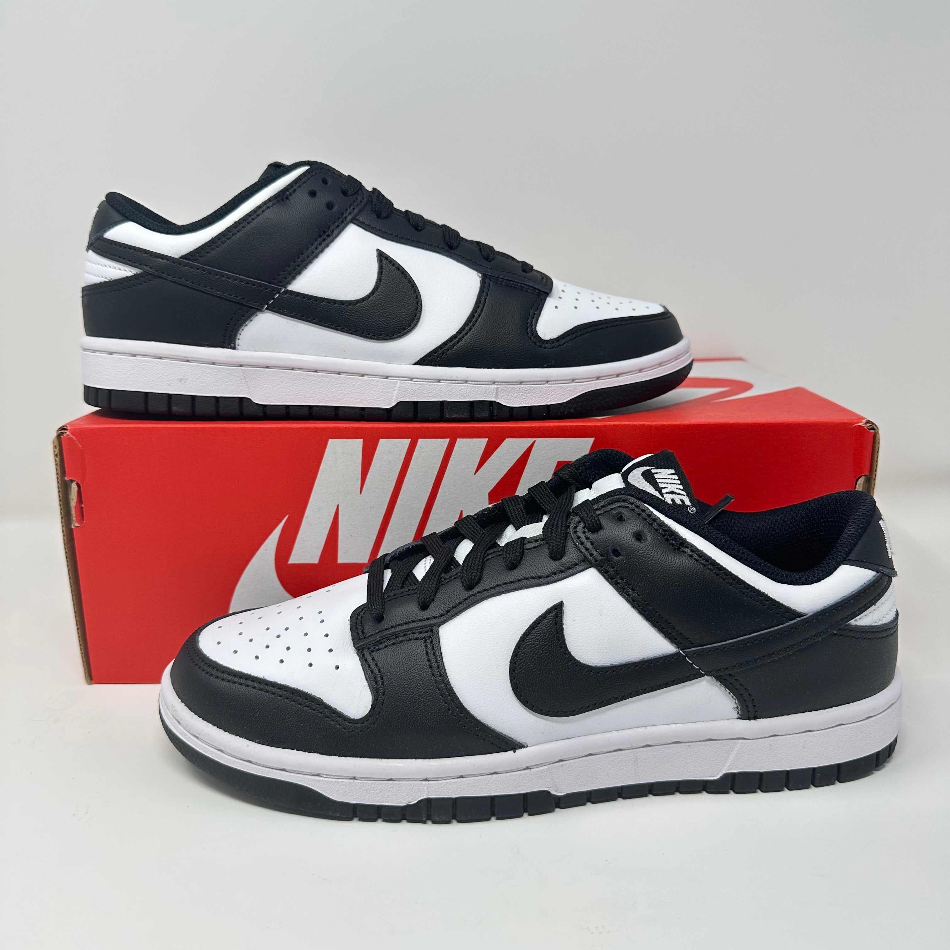 Nike Dunk Low Retro White Black Panda