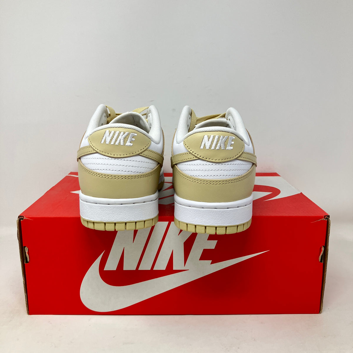 Nike Dunk Low Team Gold, alternate view 3