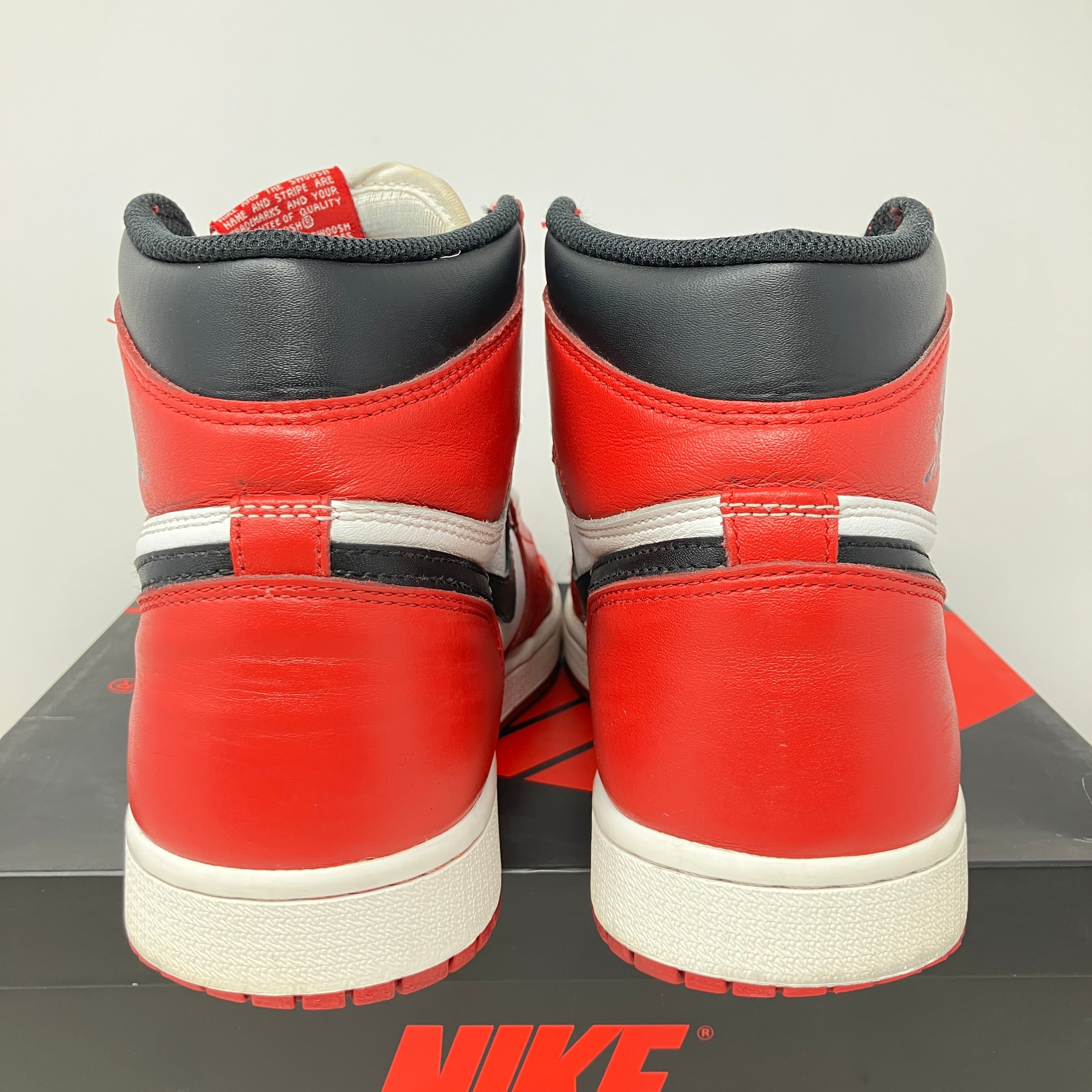 Jordan 1 Retro Chicago (2015)