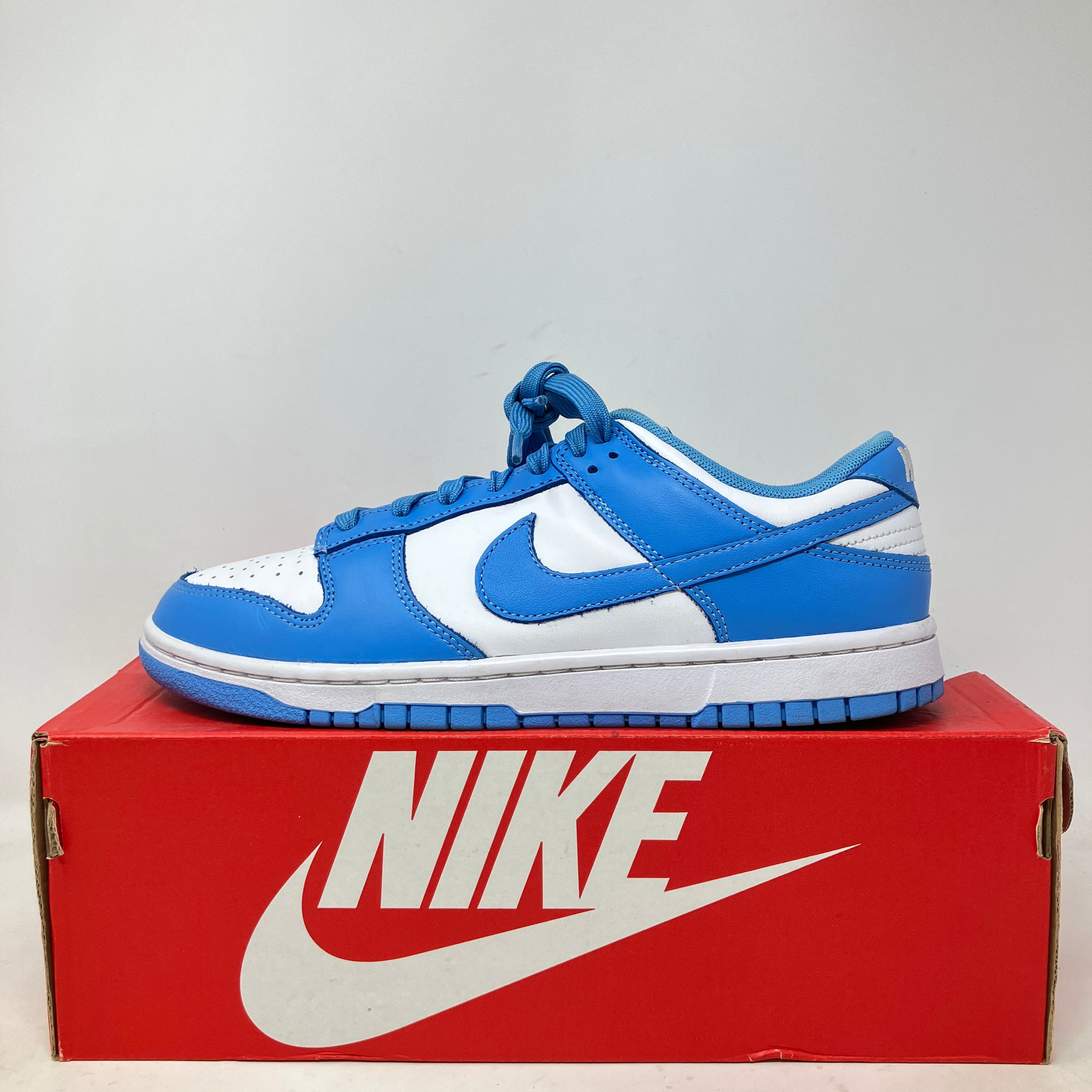 Nike Dunk Low UNC (2021)
