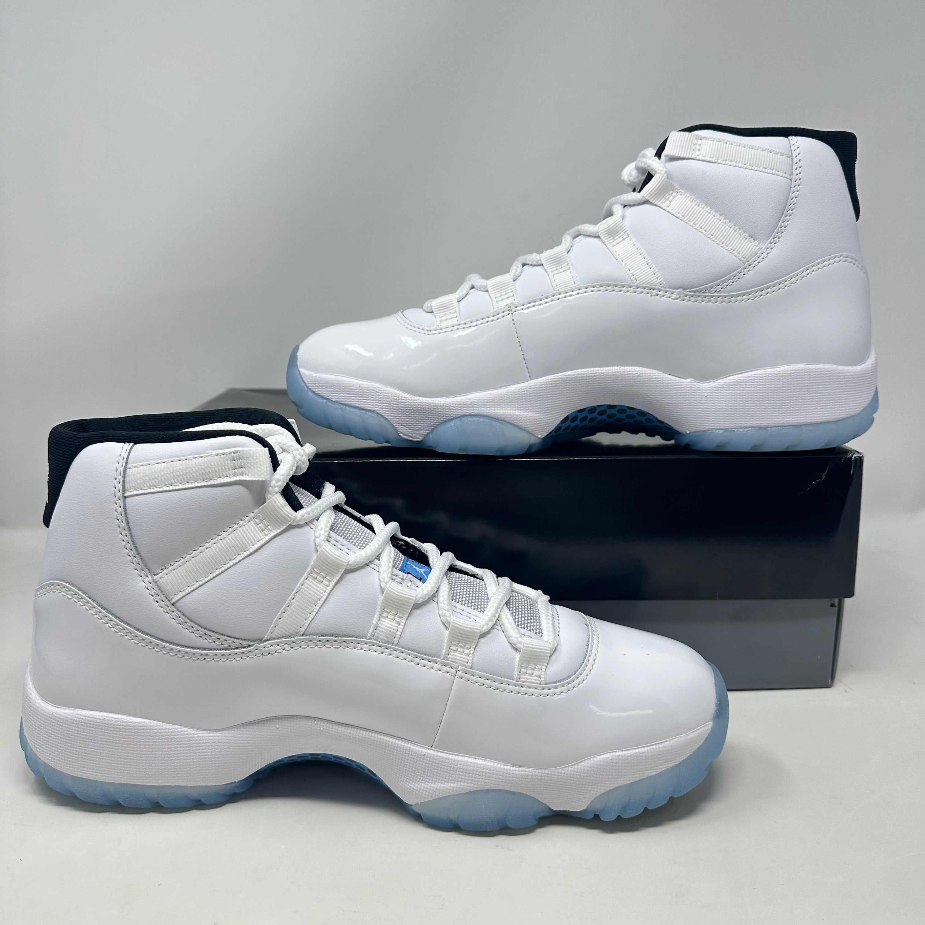 Jordan 11 Retro Legend Blue (2024)