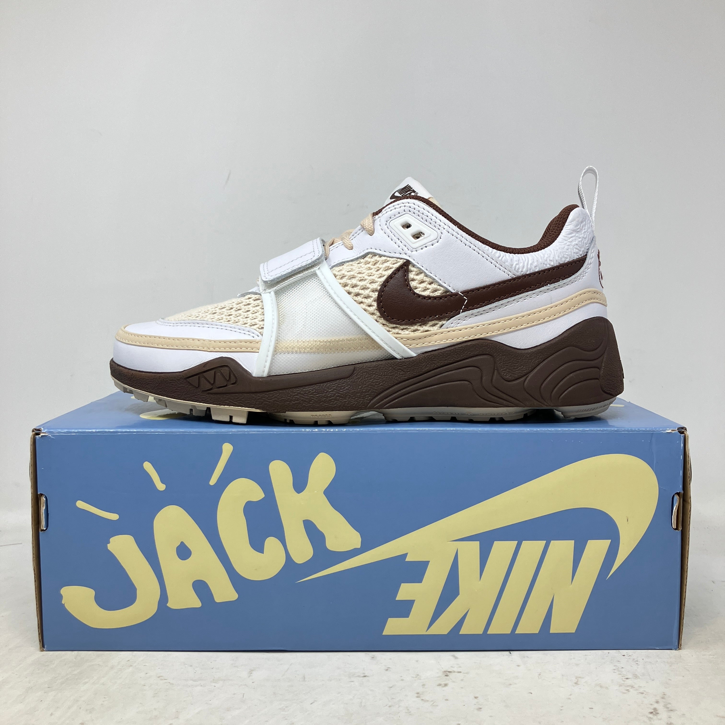 Nike Zoom Field Jaxx Travis Scott Light Chocolate