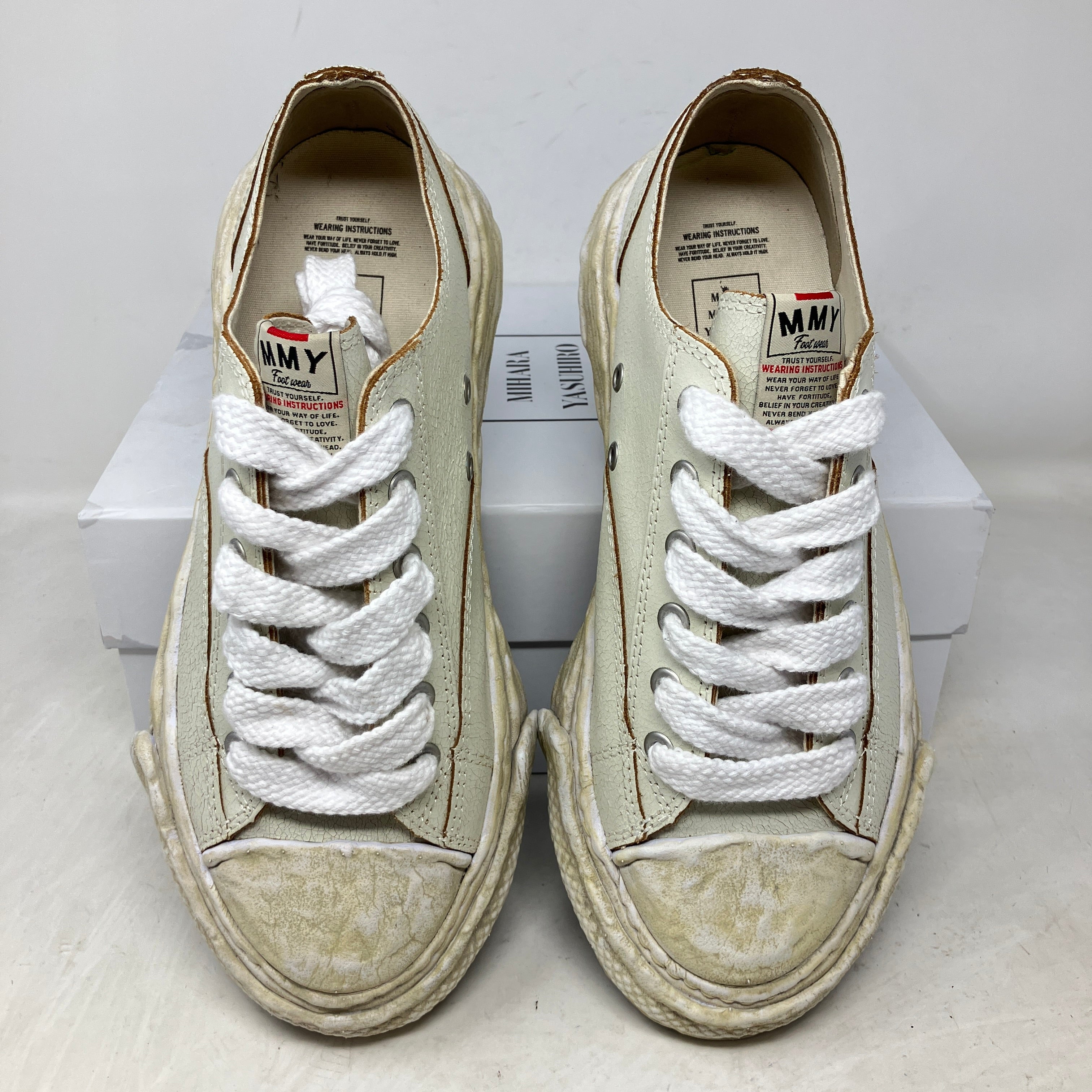 Maison Mihara Yasuhiro Cracked Leather White