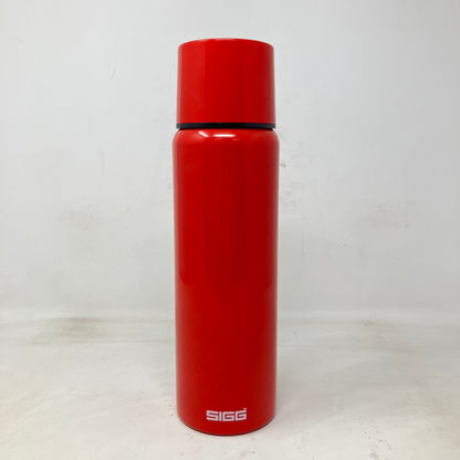 Supreme SIGG Vacuum Insulated 0.75L Bottle Red