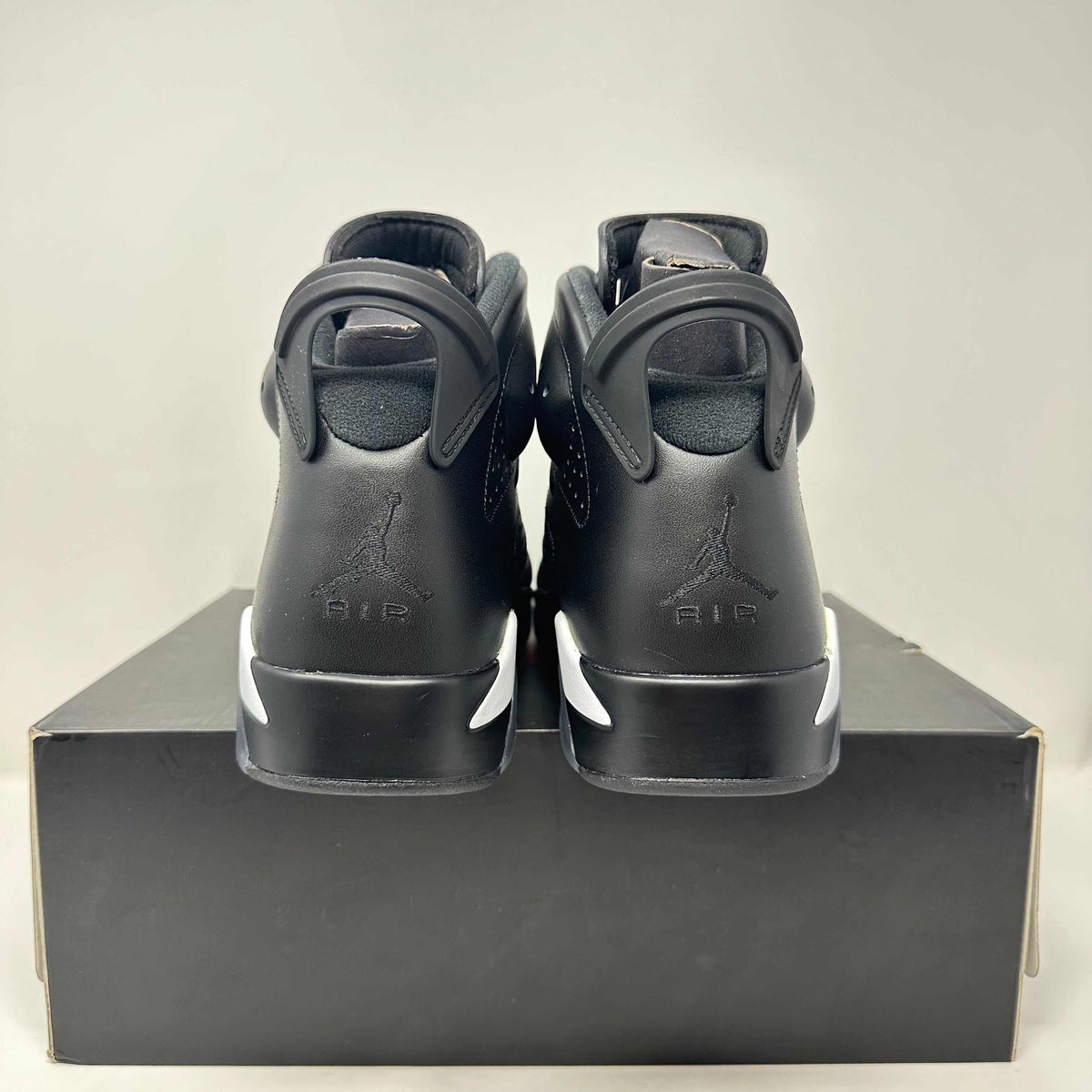 Jordan 6 Retro Black Cat