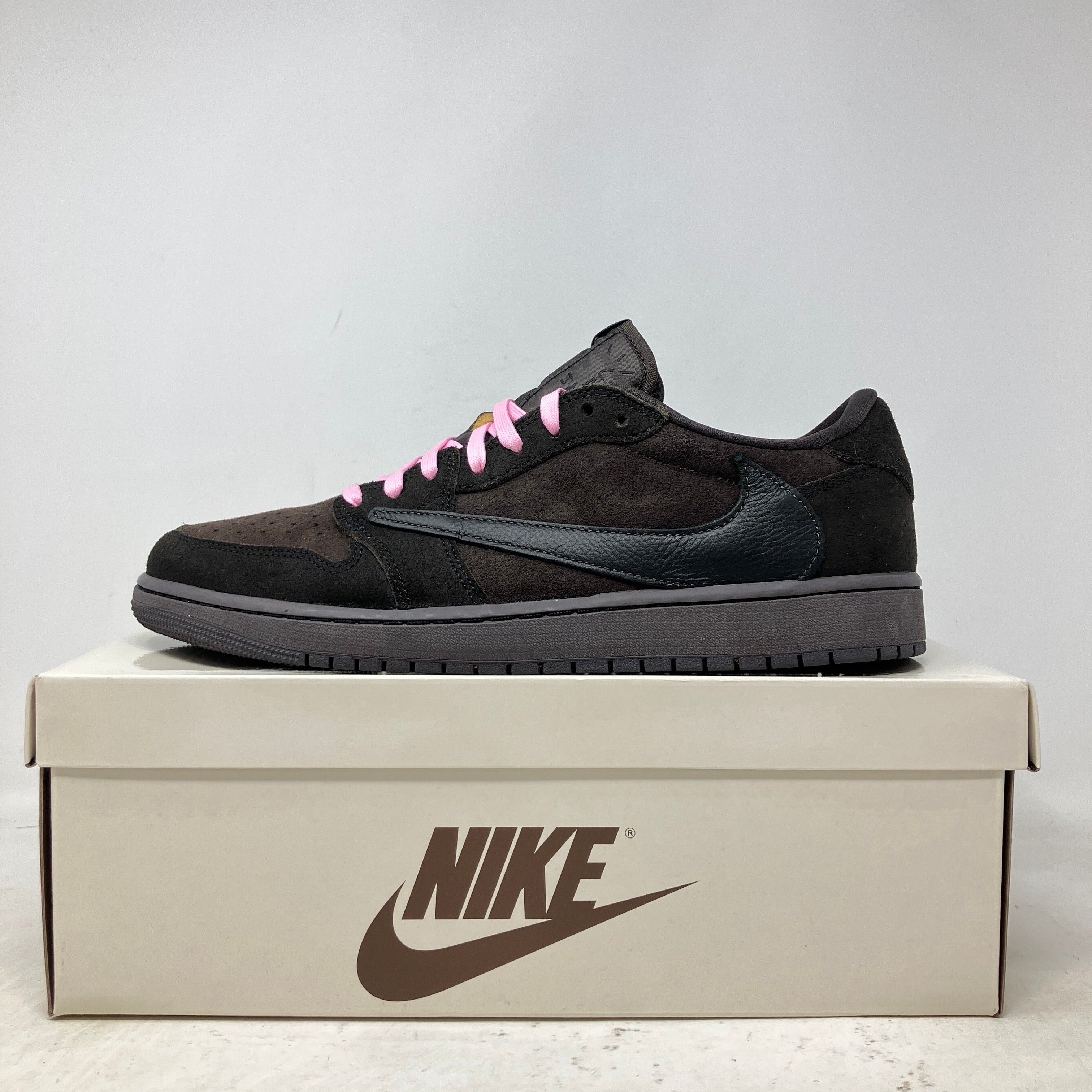 Jordan 1 Retro Low OG SP Travis Scott Velvet Brown