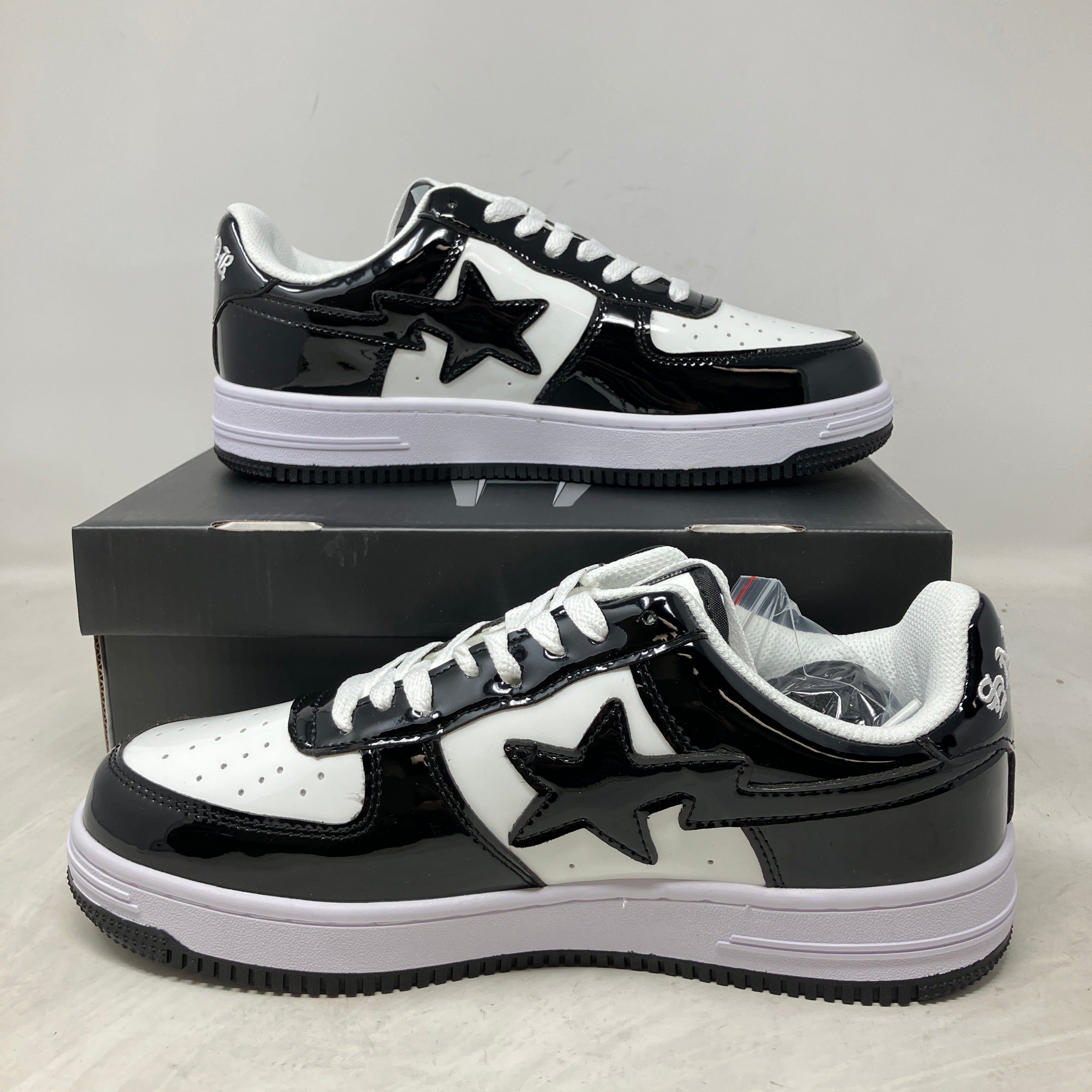 Savior Studios MF Doomstas Black/White