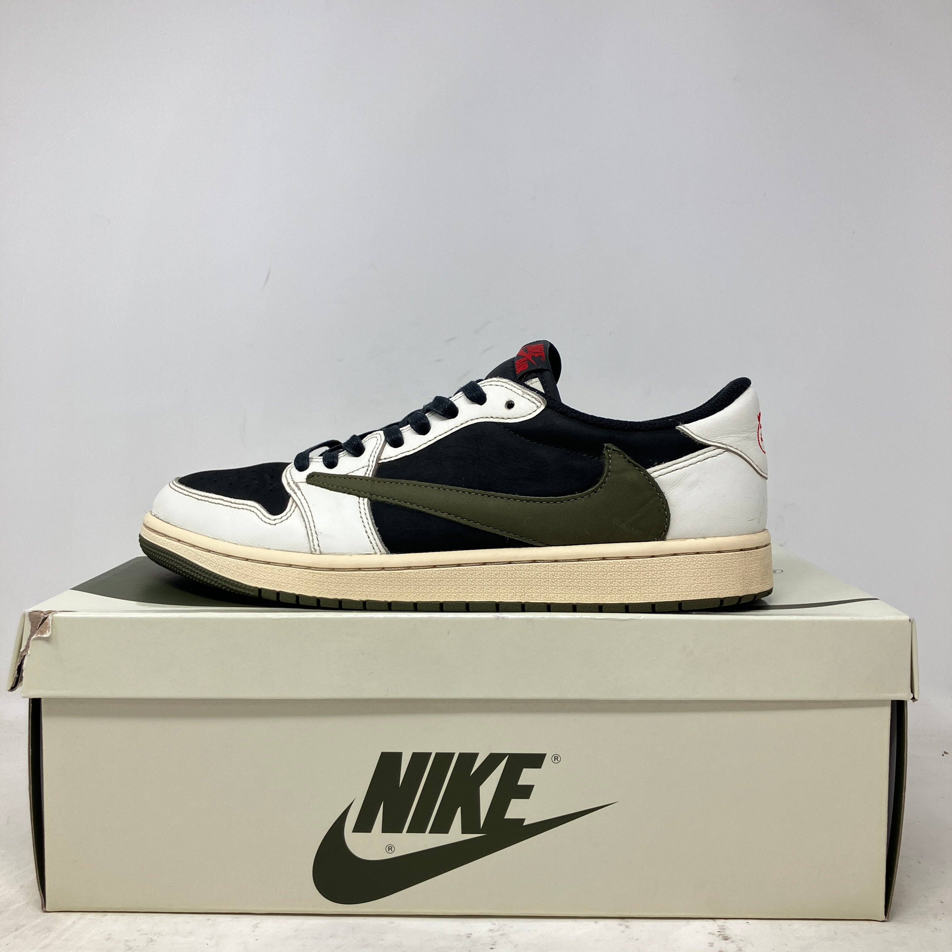 Jordan 1 Retro Low OG SP Travis Scott Olive (Women's)