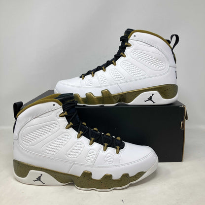 Jordan 9 Retro Statue