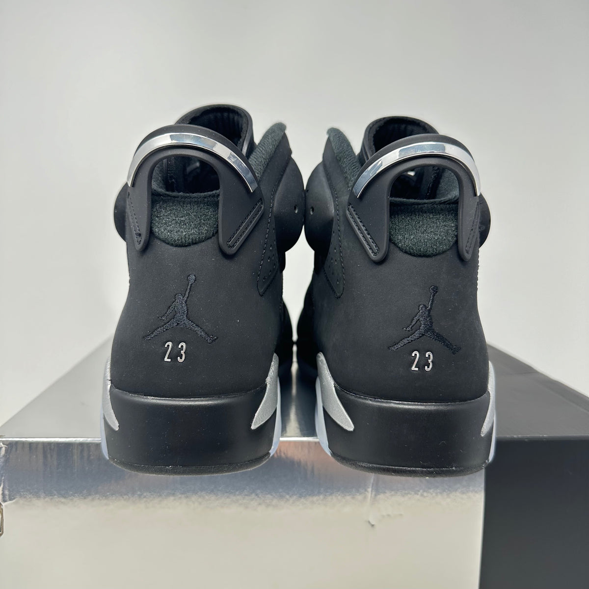 Jordan 6 Retro Chrome Metallic Silver