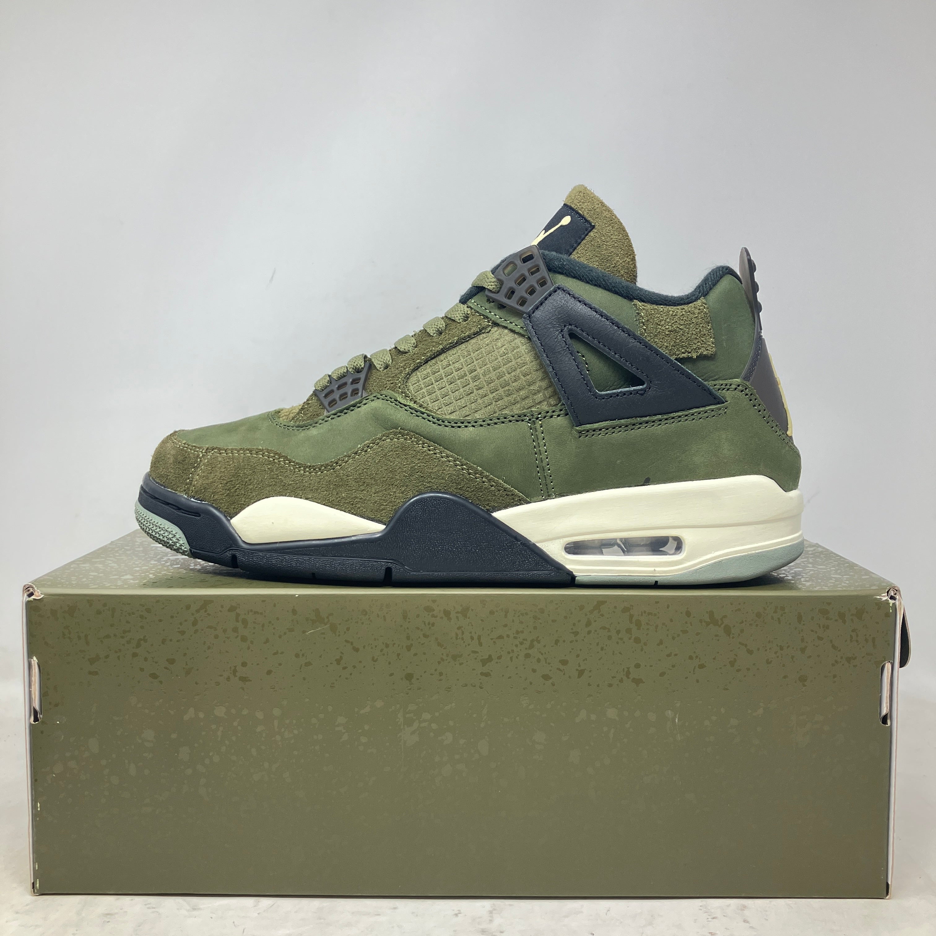 Jordan 4 Retro SE Craft Medium Olive