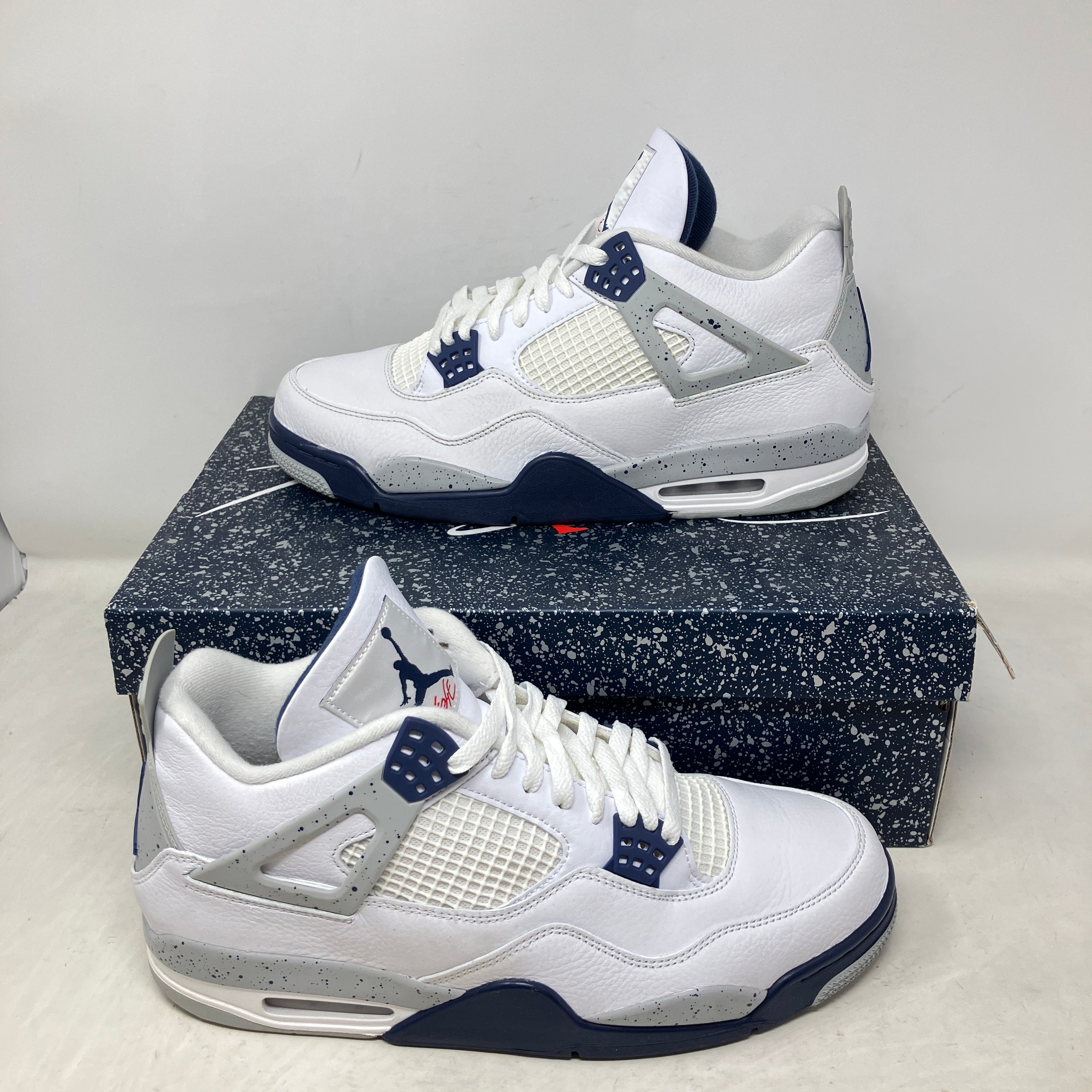 Jordan 4 Retro Midnight Navy
