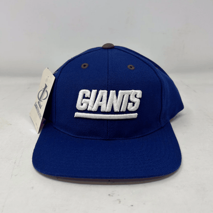 Vintage New York Giants snapback cap with embroidered logo in blue, brand new condition