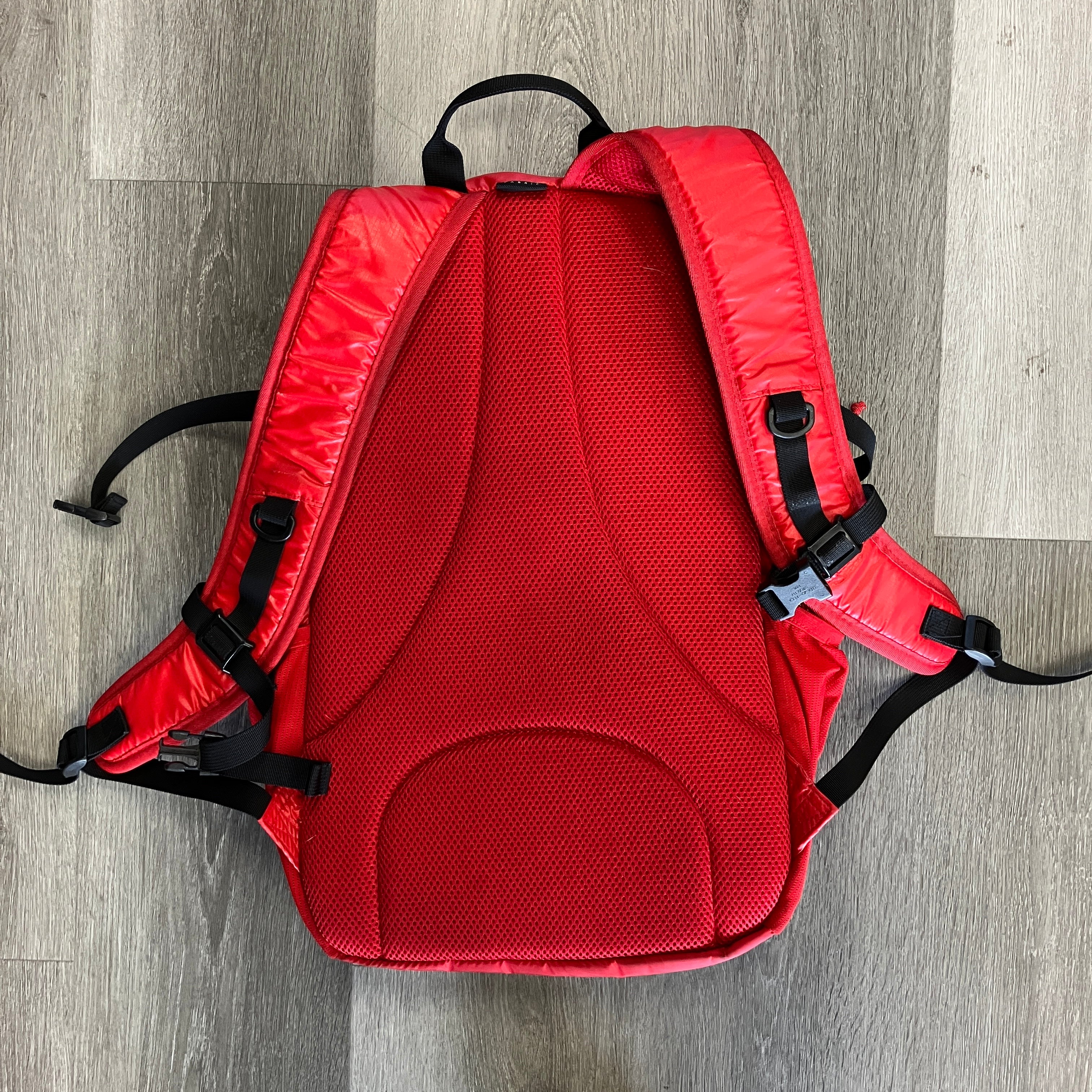 Supreme FW17 Backpack Red