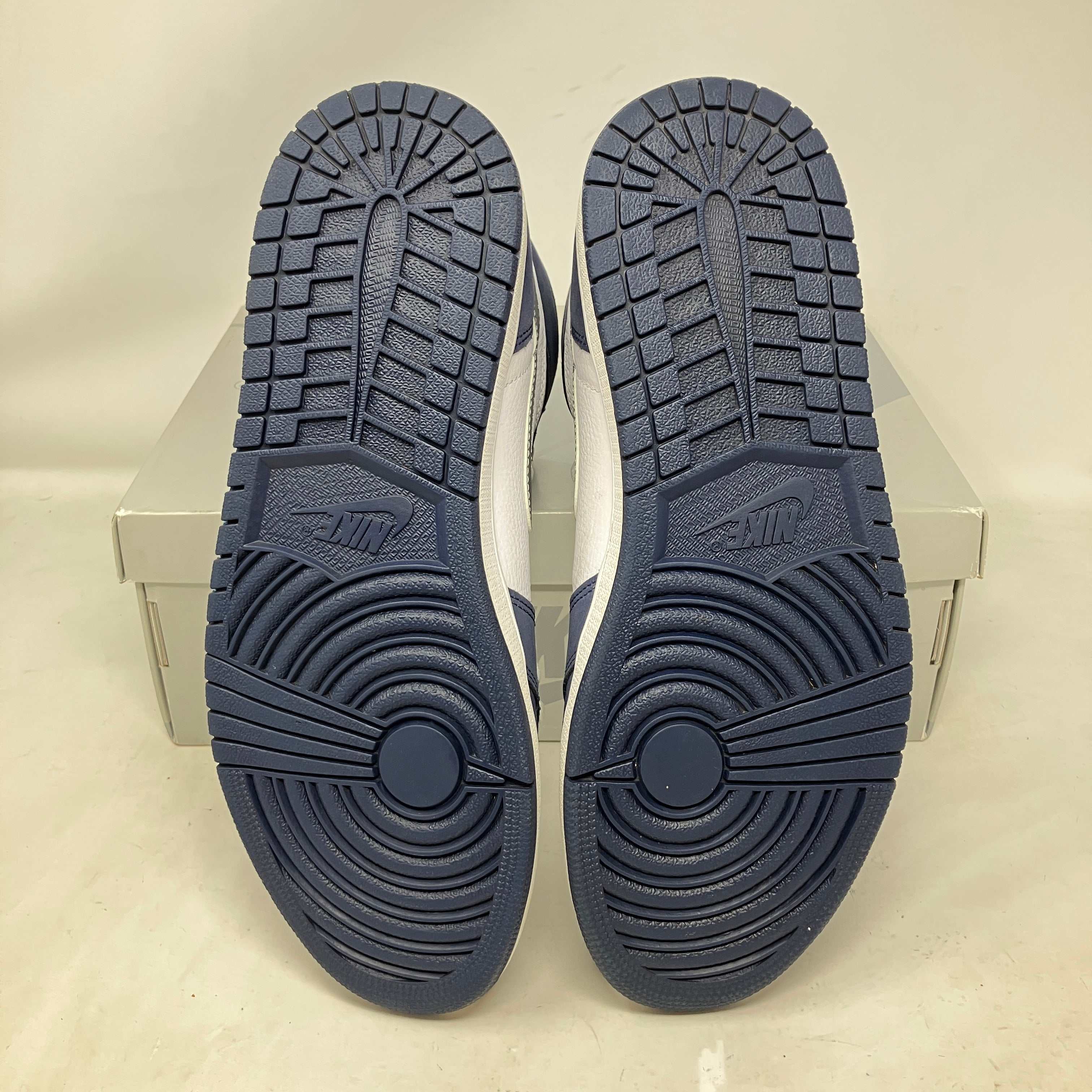 Jordan 1 Retro High CO.JP Midnight Navy (2020)