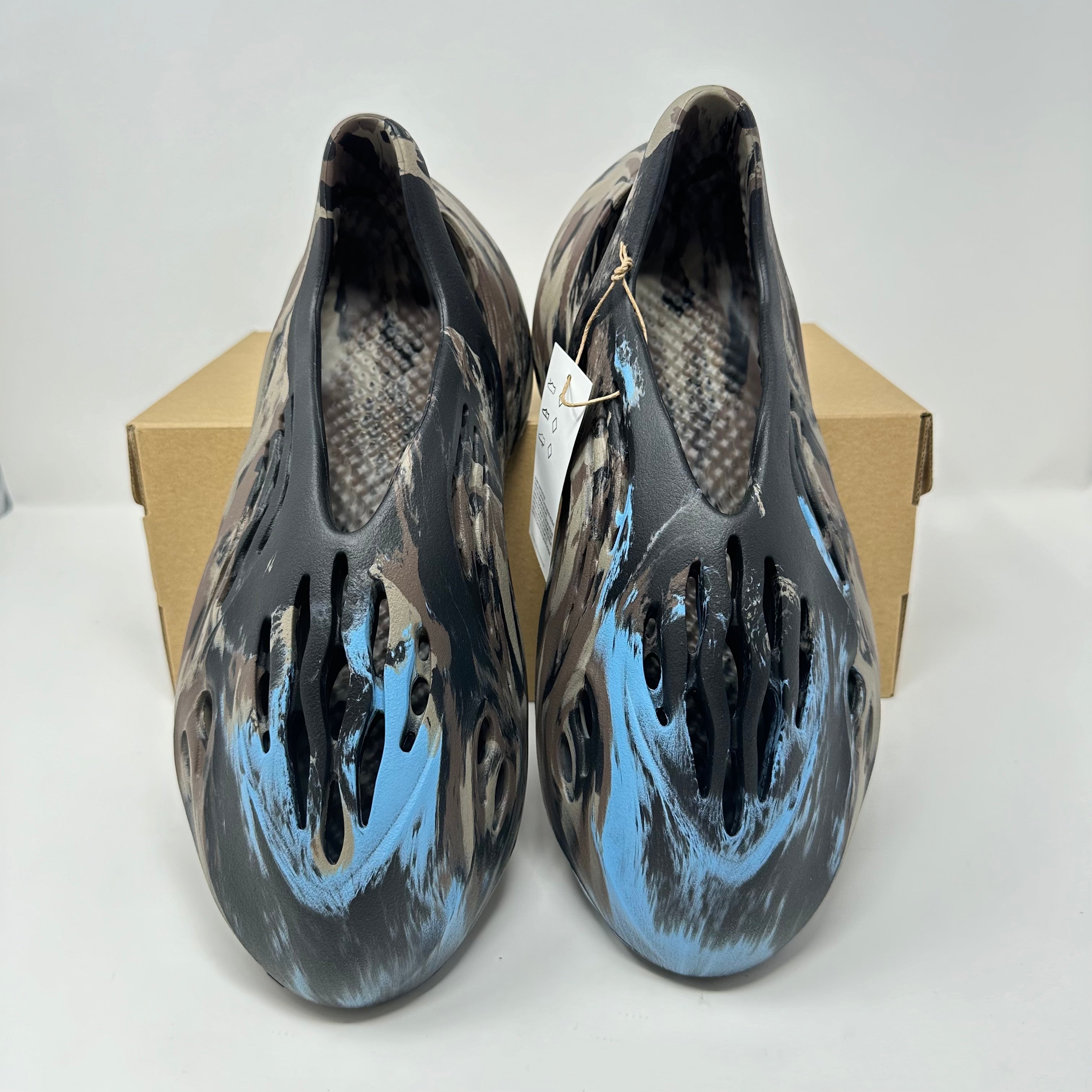 adidas Yeezy Foam RNR MX Cinder