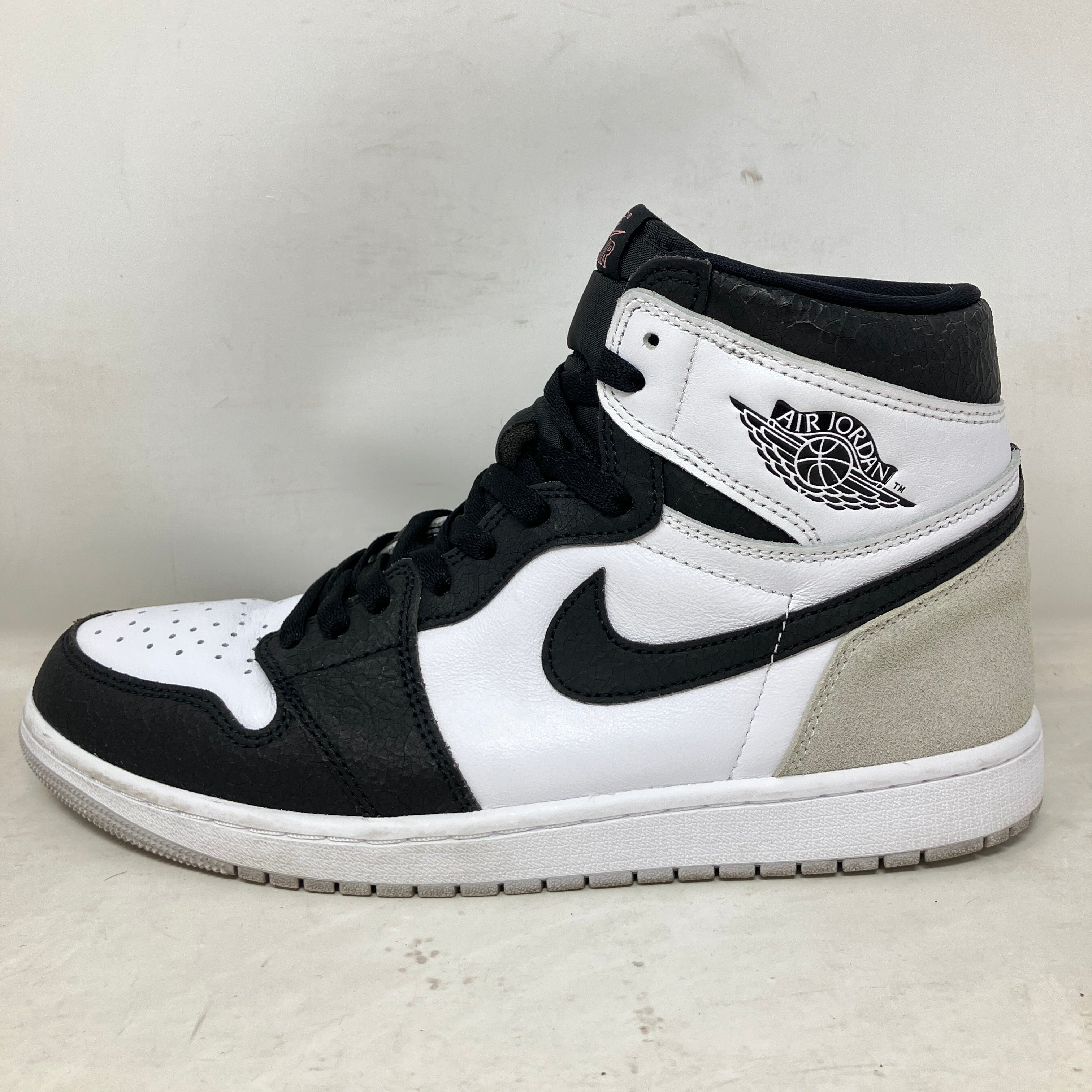 Jordan 1 Retro High OG Bleached Coral