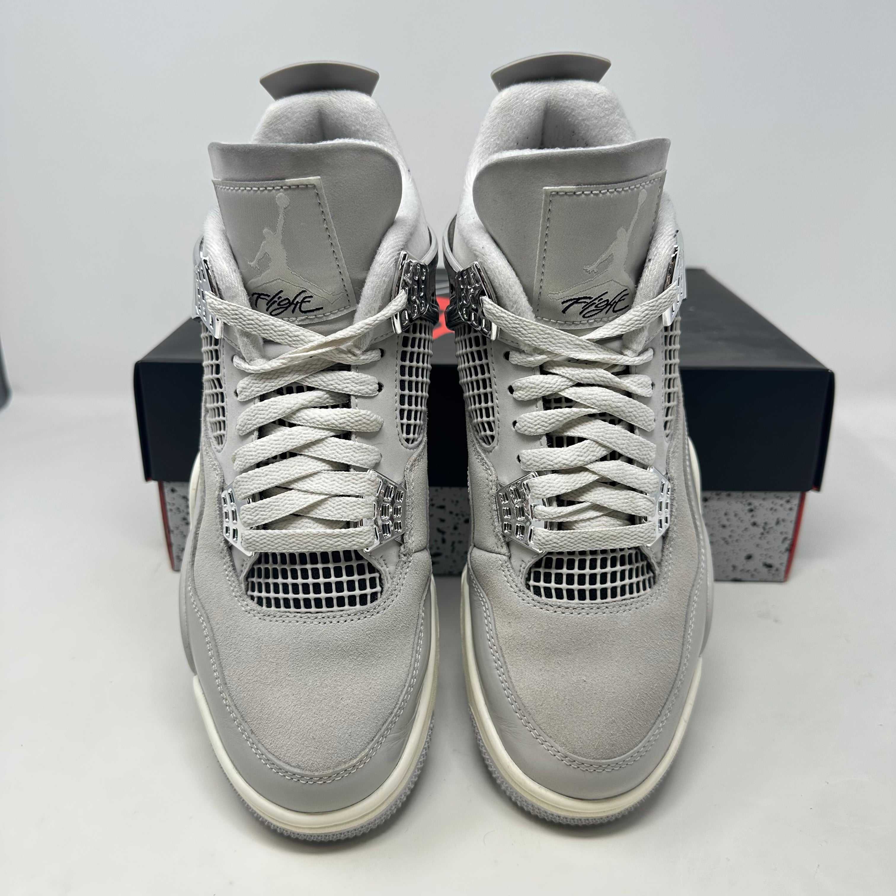 Jordan 4 Retro Frozen Moments