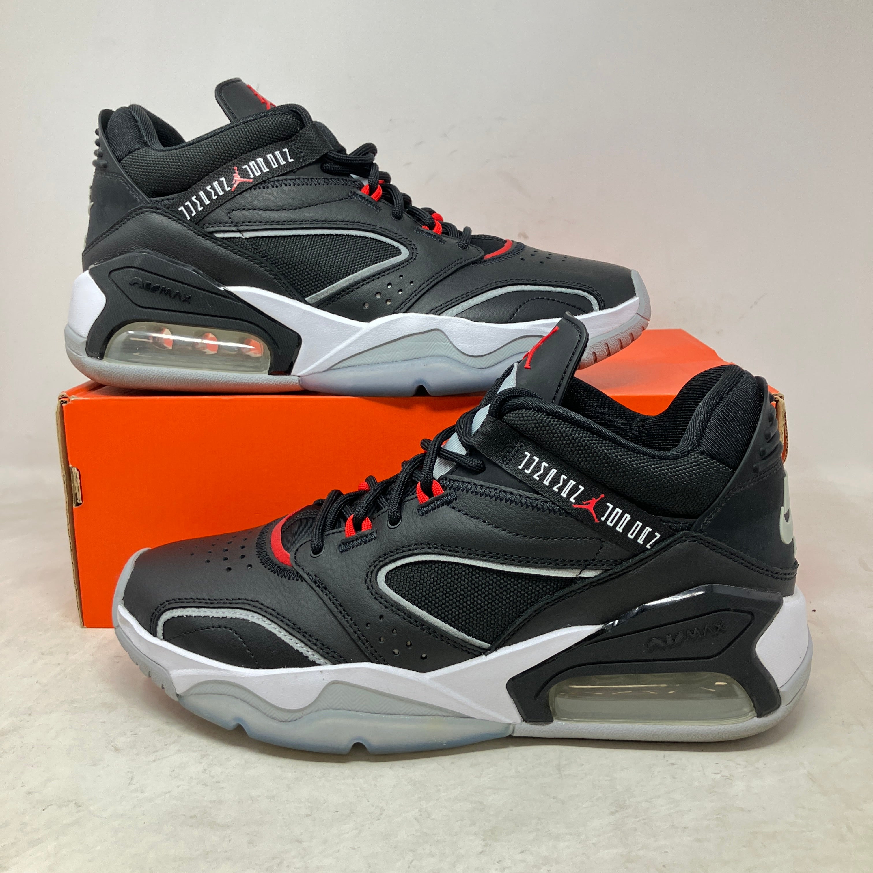 Jordan Point Lane Black Cement