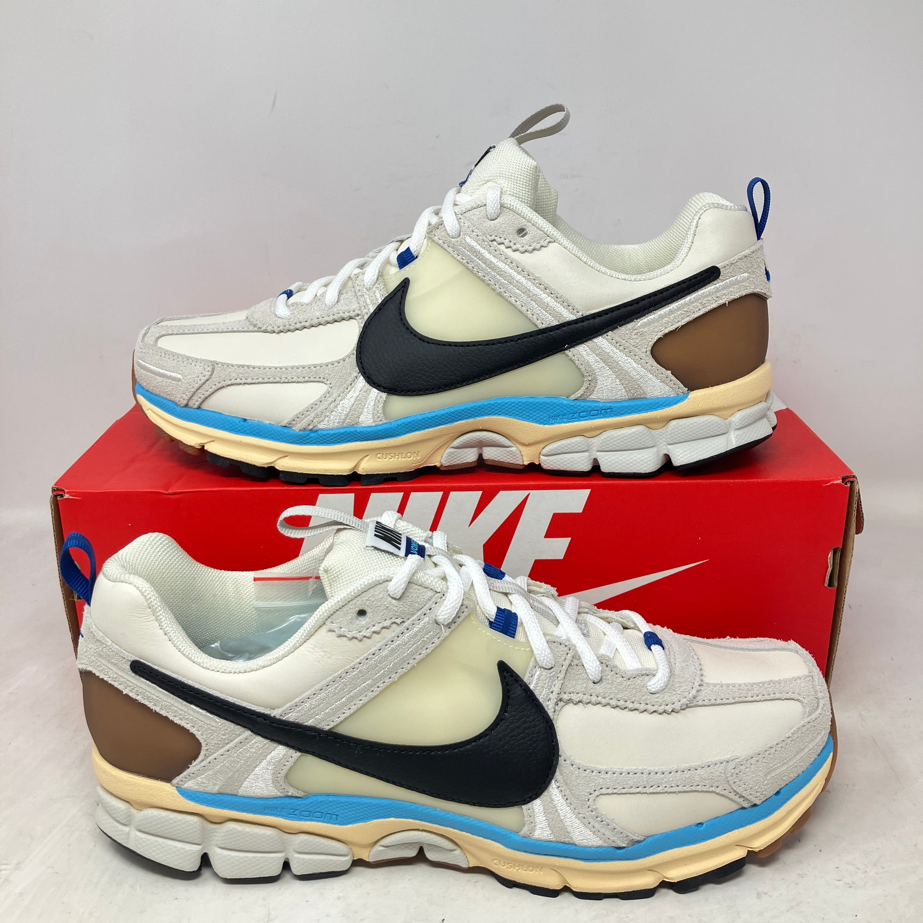 Nike Zoom Vomero 5 Designed by Japan (Women's)